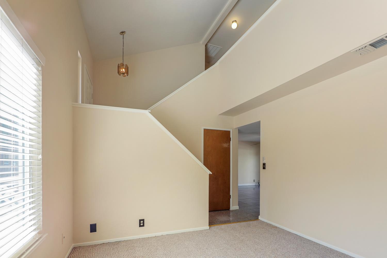 8296 Hautly Lane