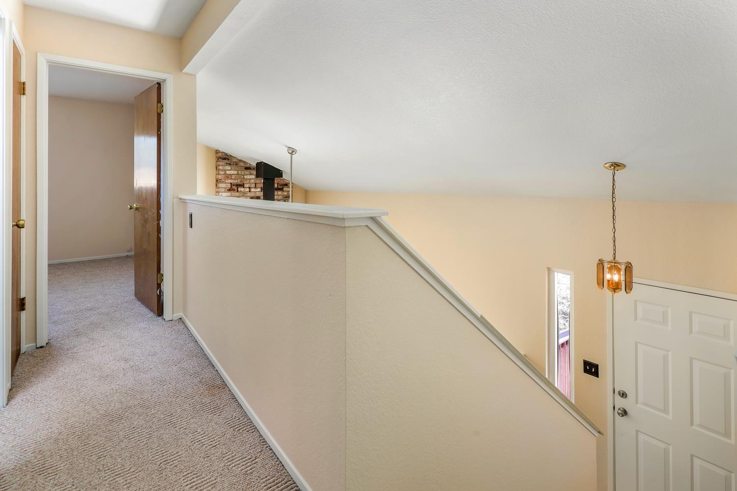 8296 Hautly Lane