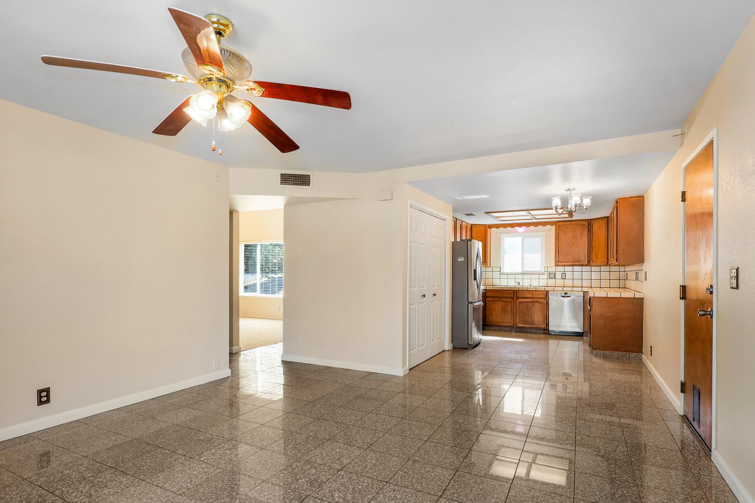 8296 Hautly Lane