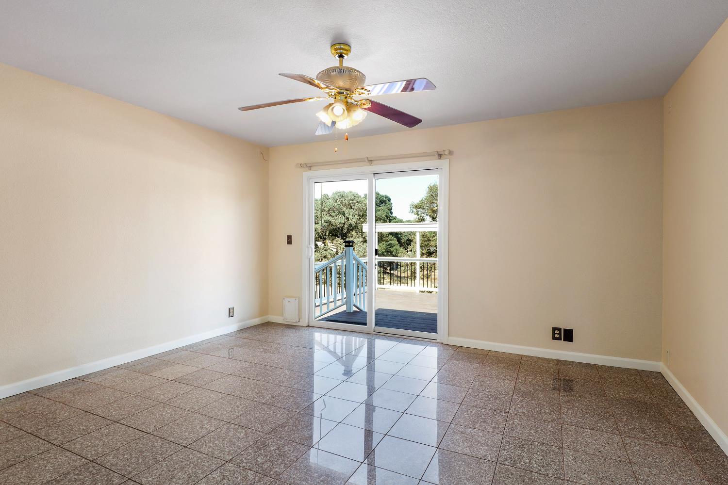 8296 Hautly Lane