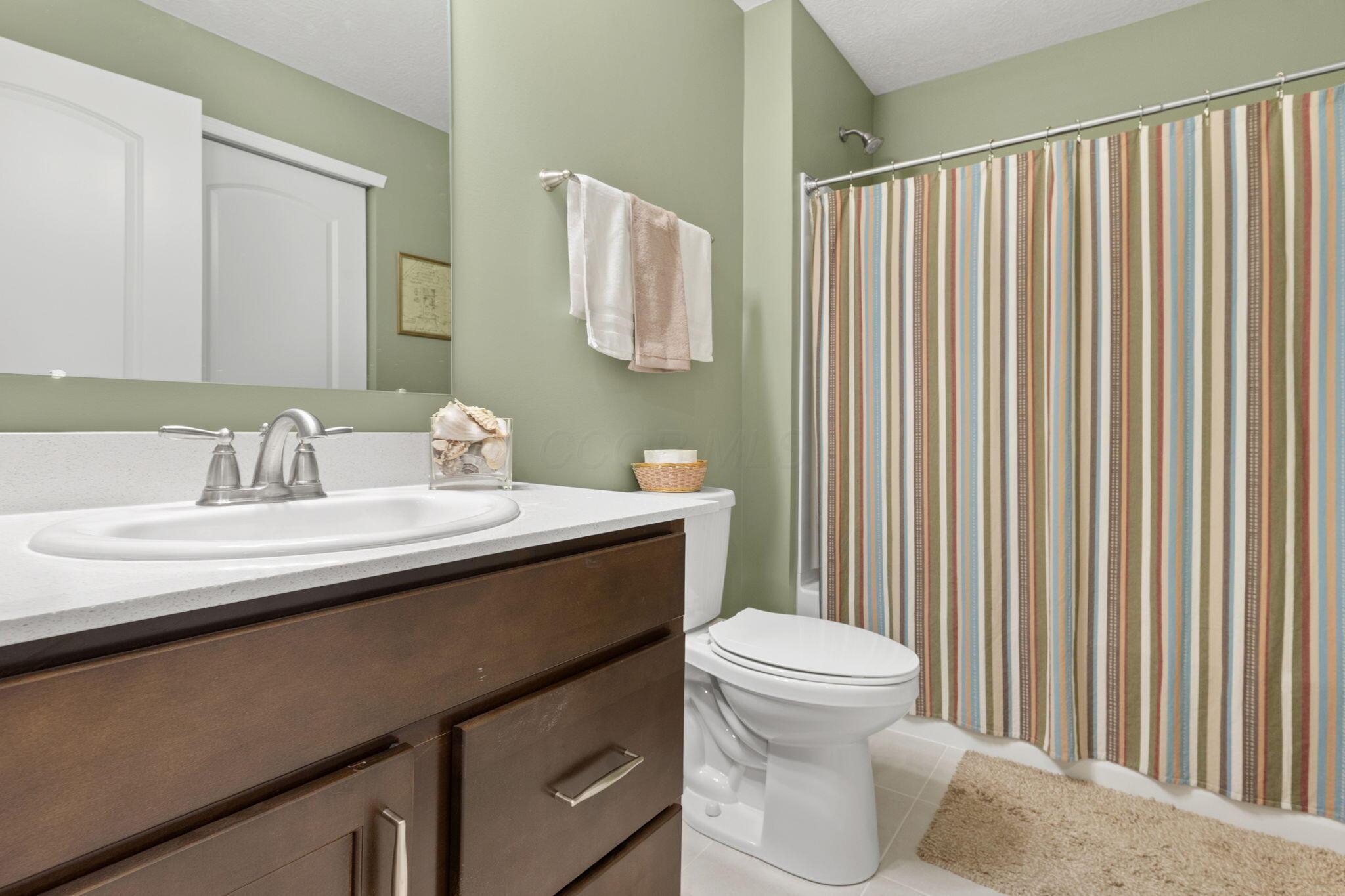 6429 Callaway Square E