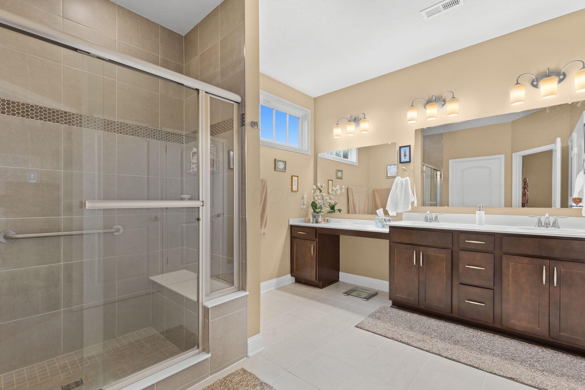 6429 Callaway Square E