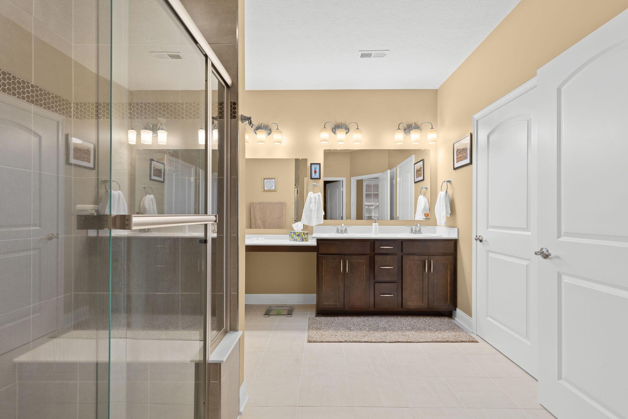 6429 Callaway Square E