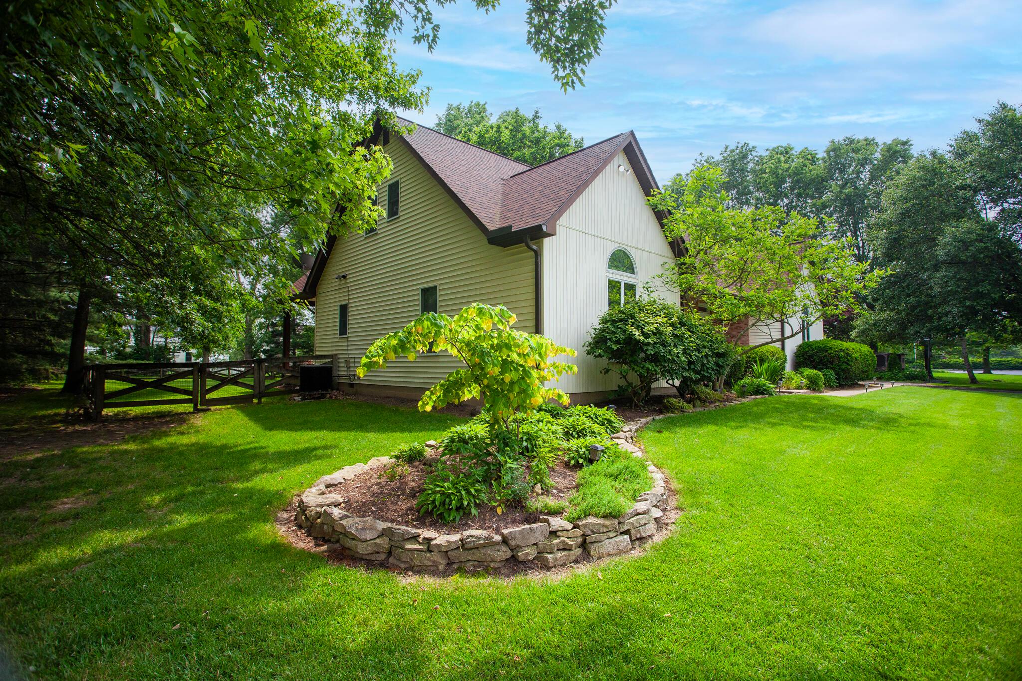 690 Cheshire Road