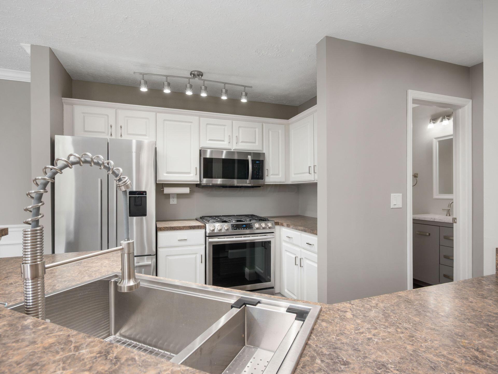 3377 Eastwoodlands Trail