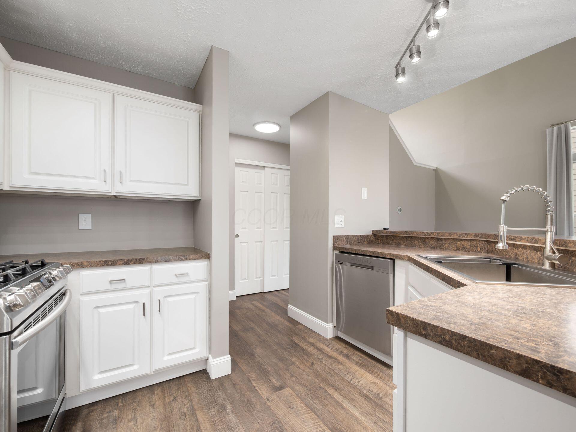 3377 Eastwoodlands Trail