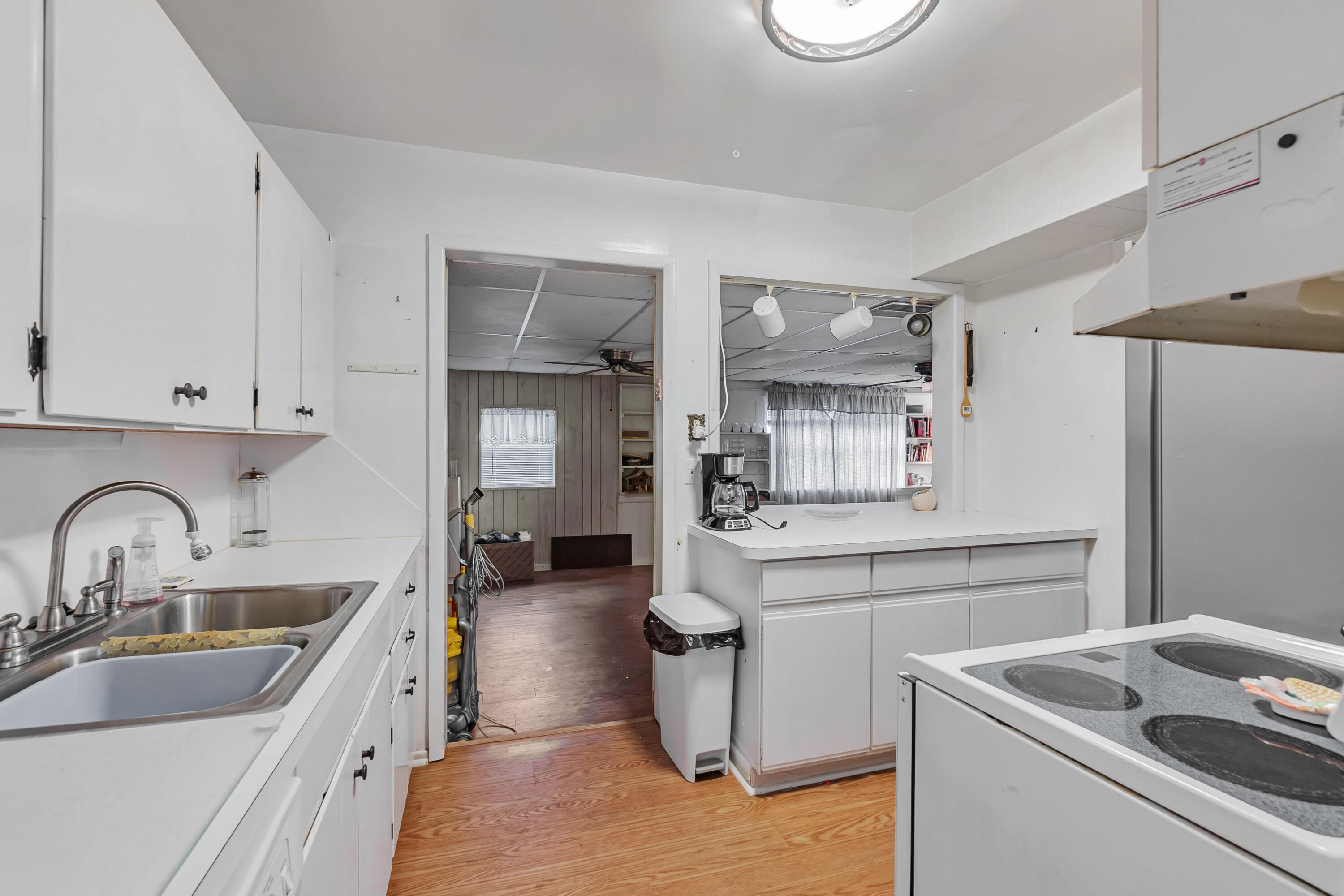 227 NW Katherine Place