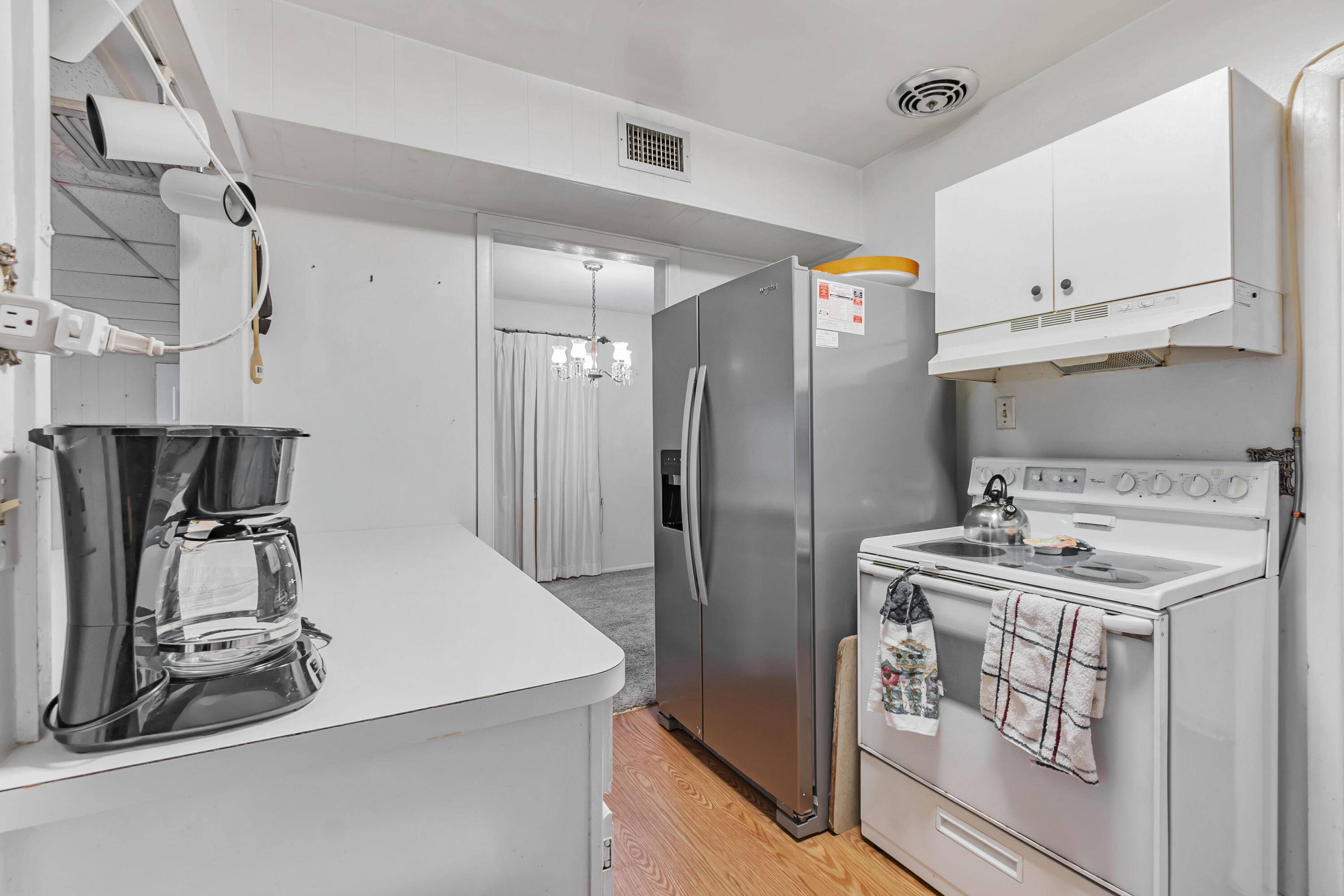 227 NW Katherine Place