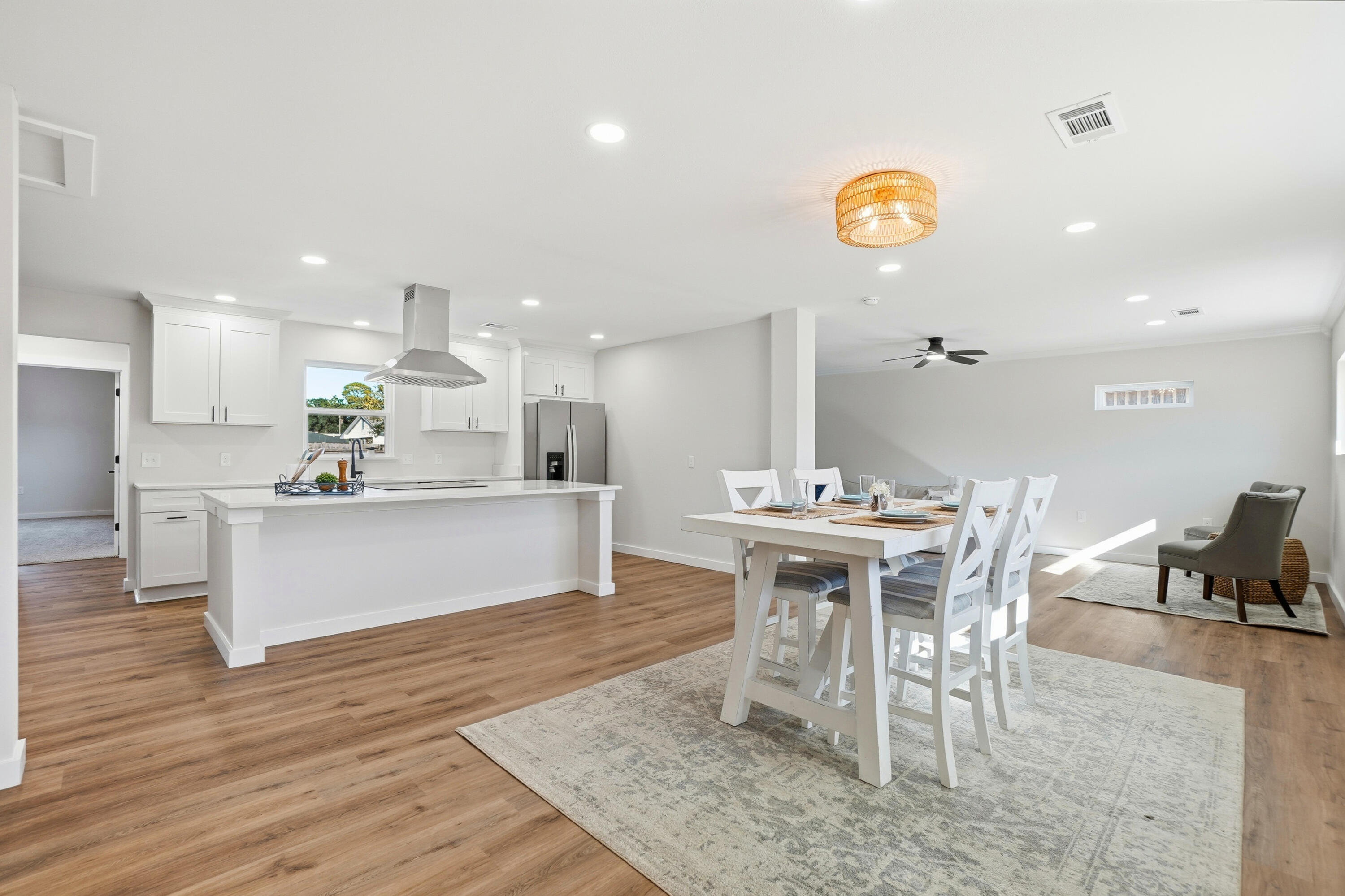 227 NW Katherine Place