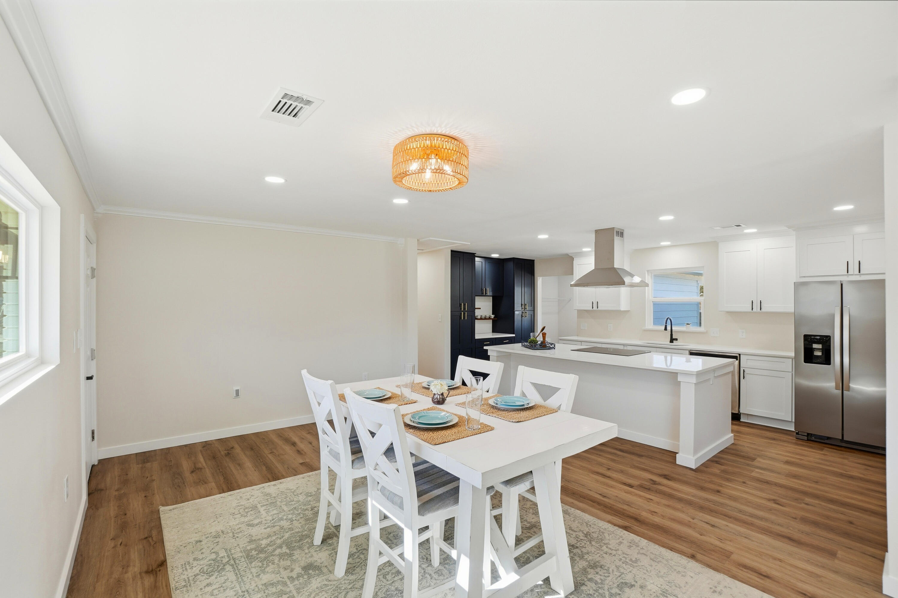 227 NW Katherine Place