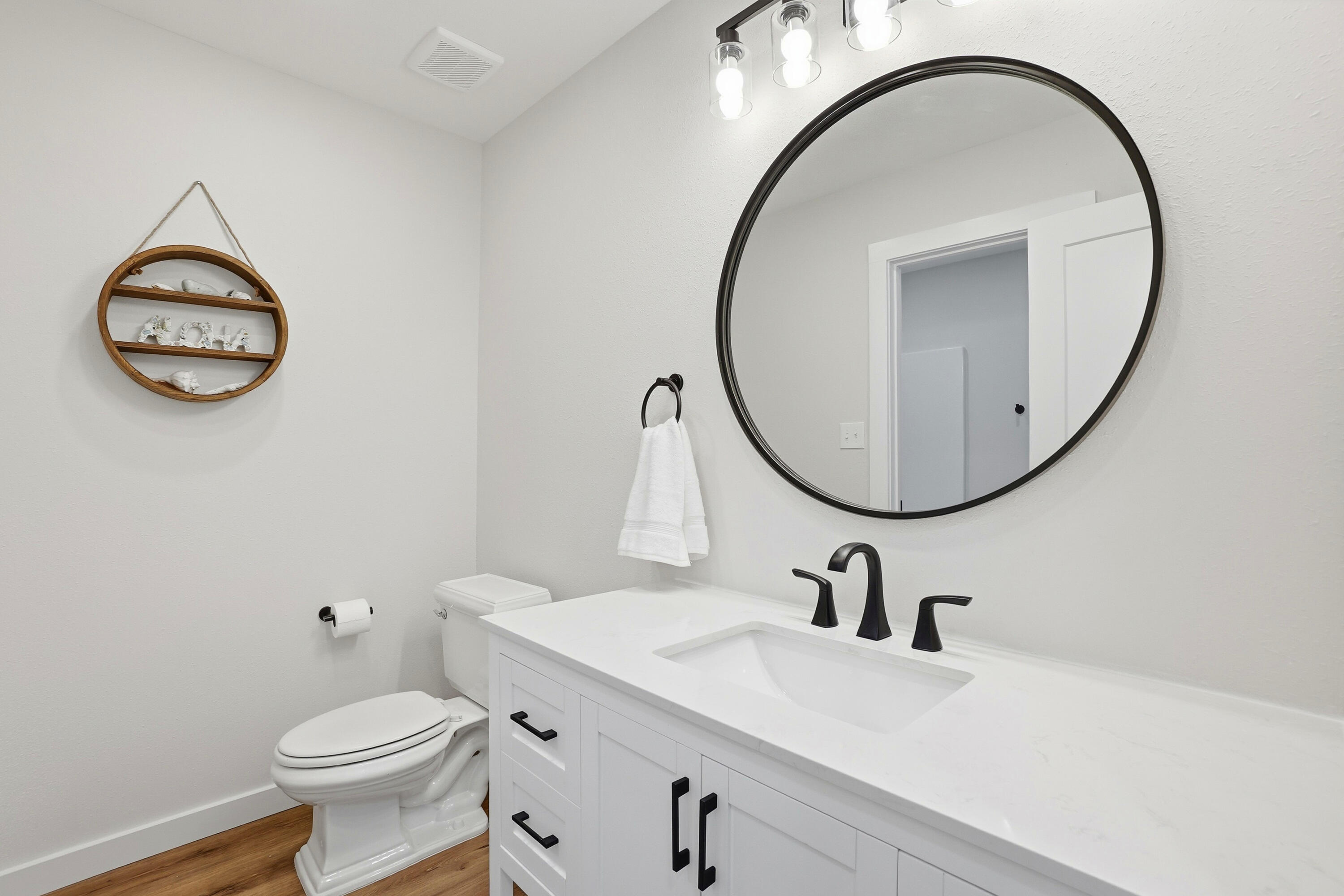 227 NW Katherine Place