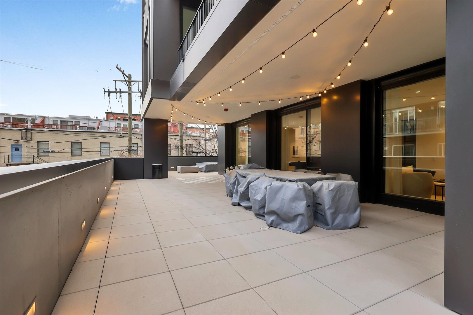 21 N May Street Unit: 501
