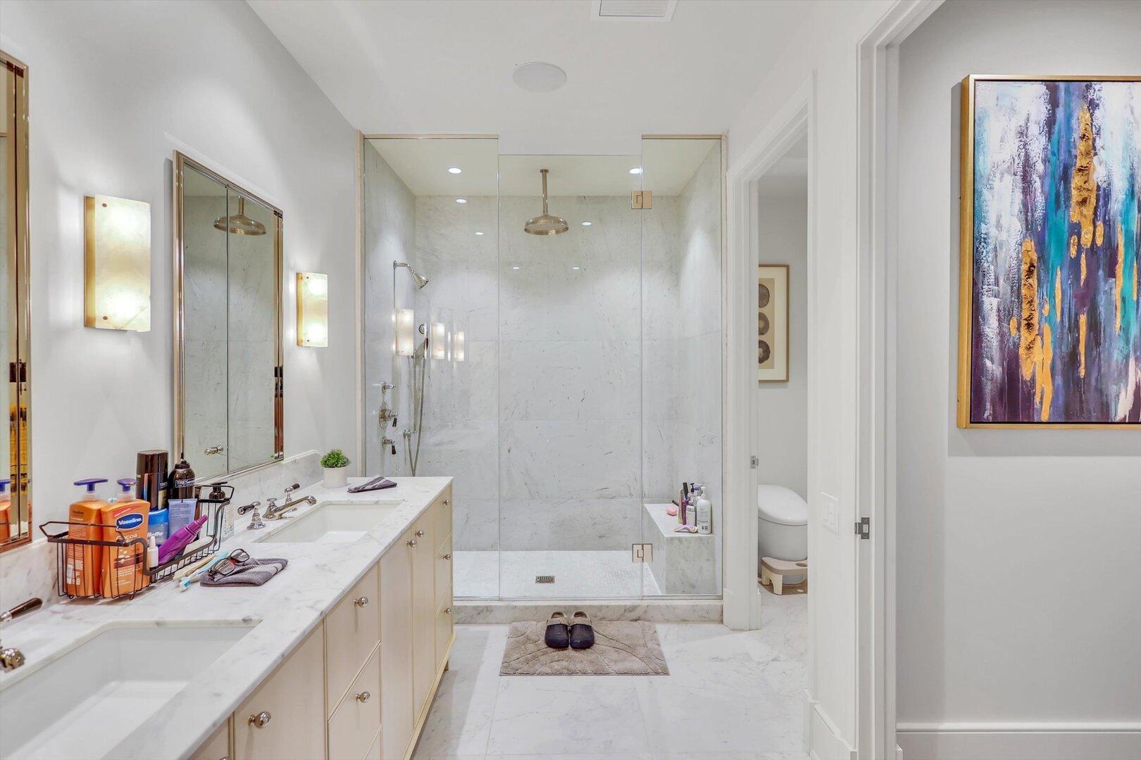 21 N May Street Unit: 501