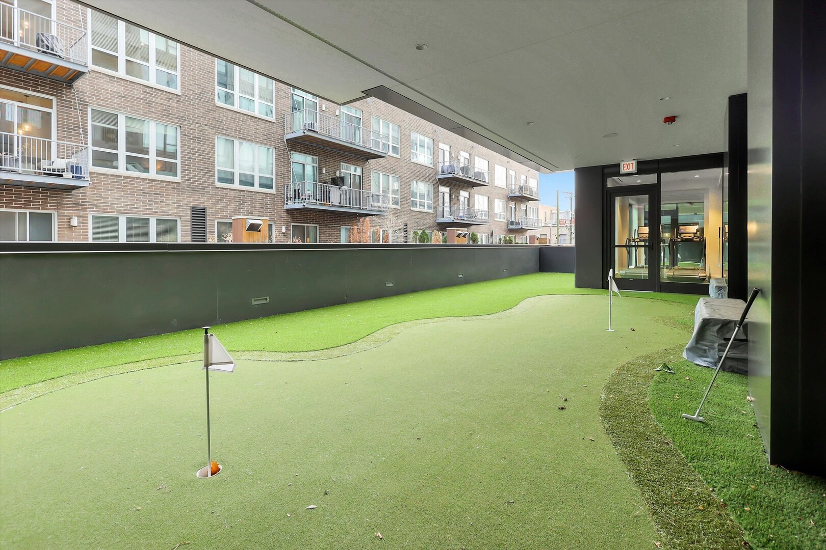 21 N May Street Unit: 501