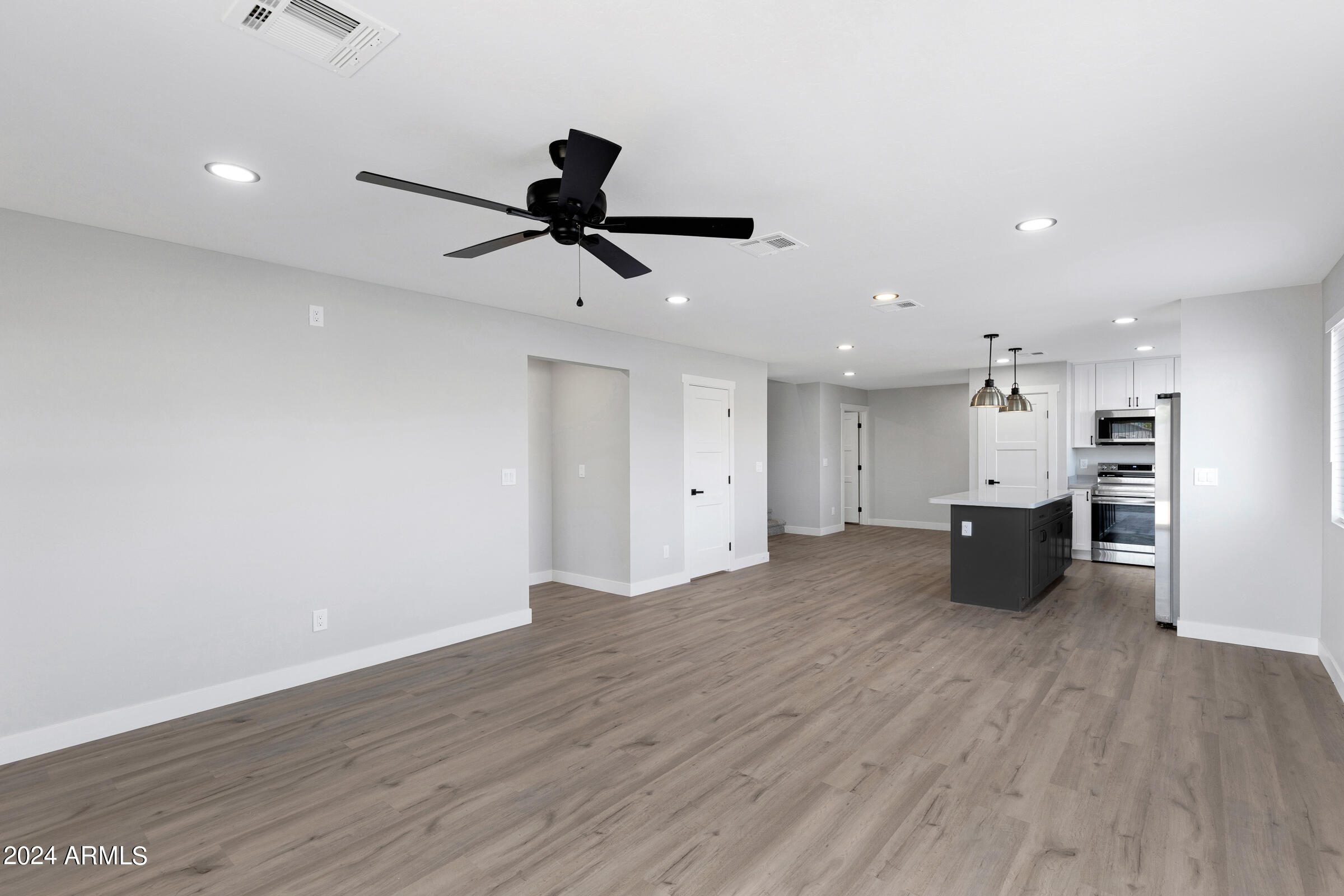 501 W MOHAVE Street