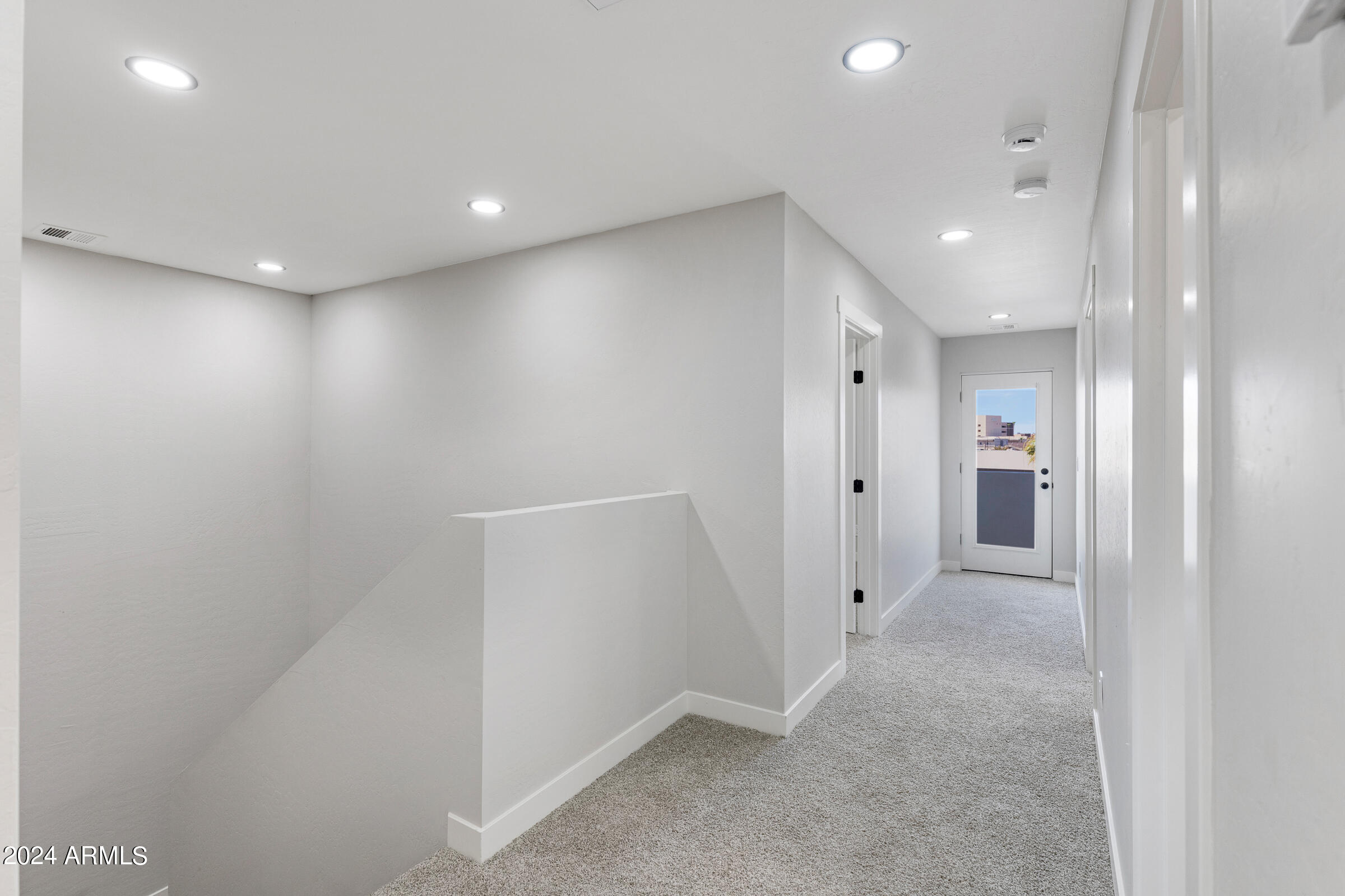501 W MOHAVE Street