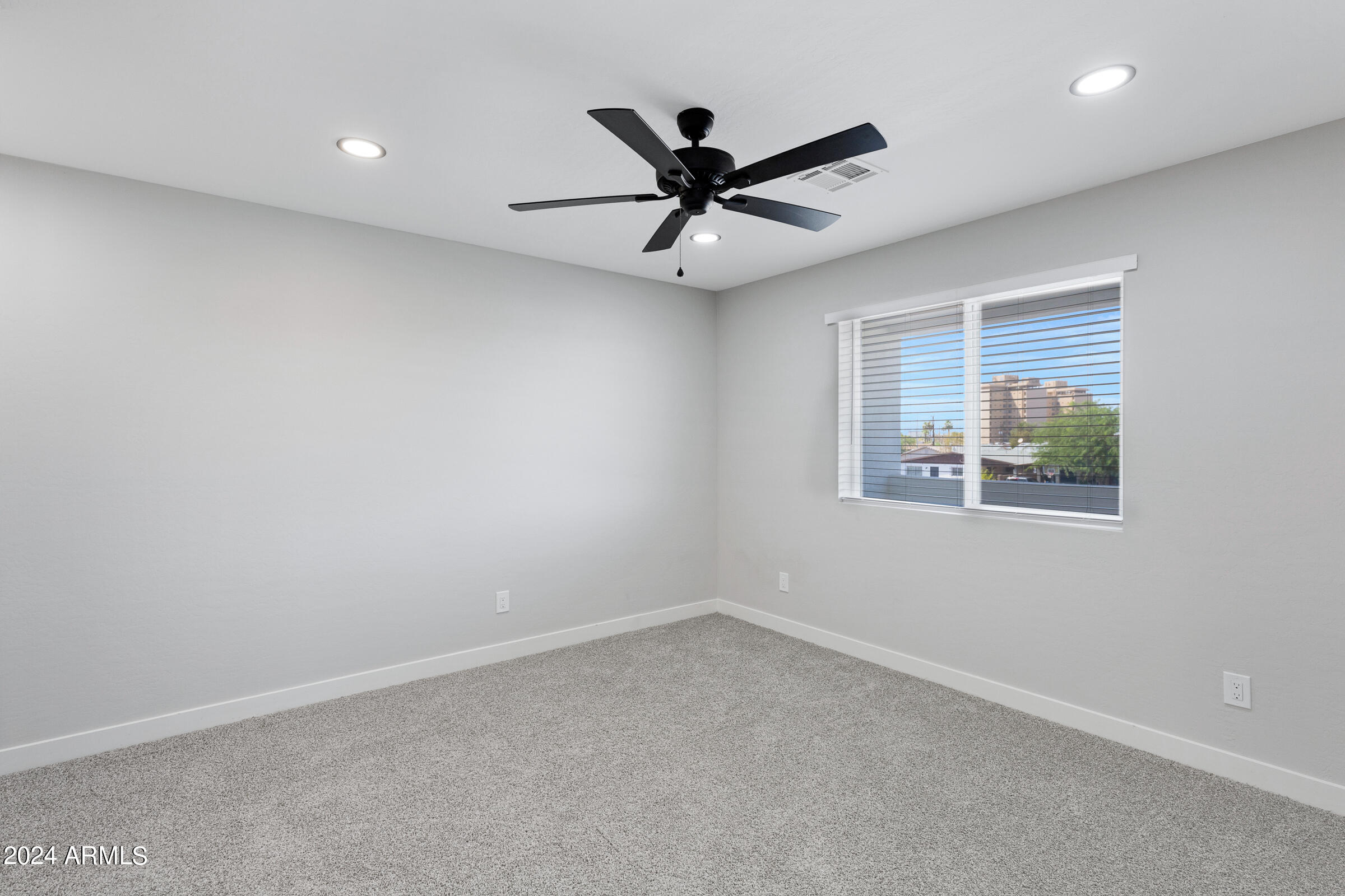 501 W MOHAVE Street