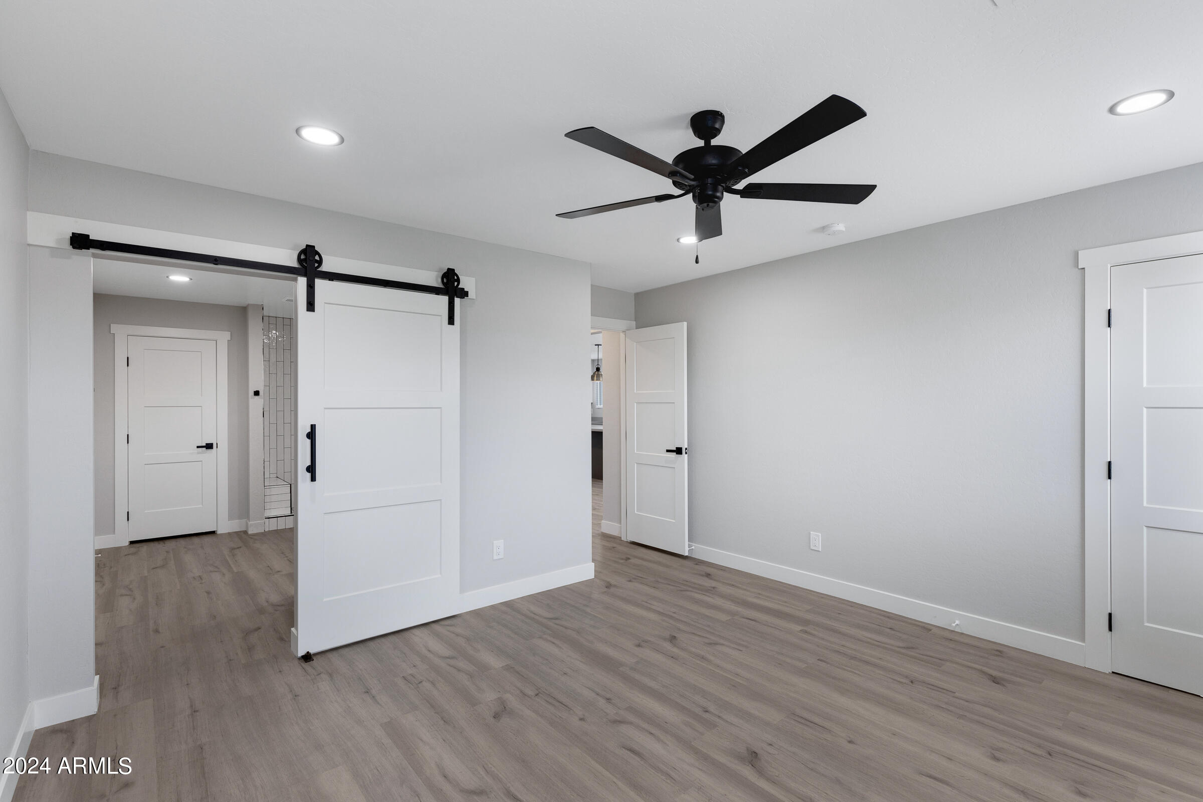 501 W MOHAVE Street