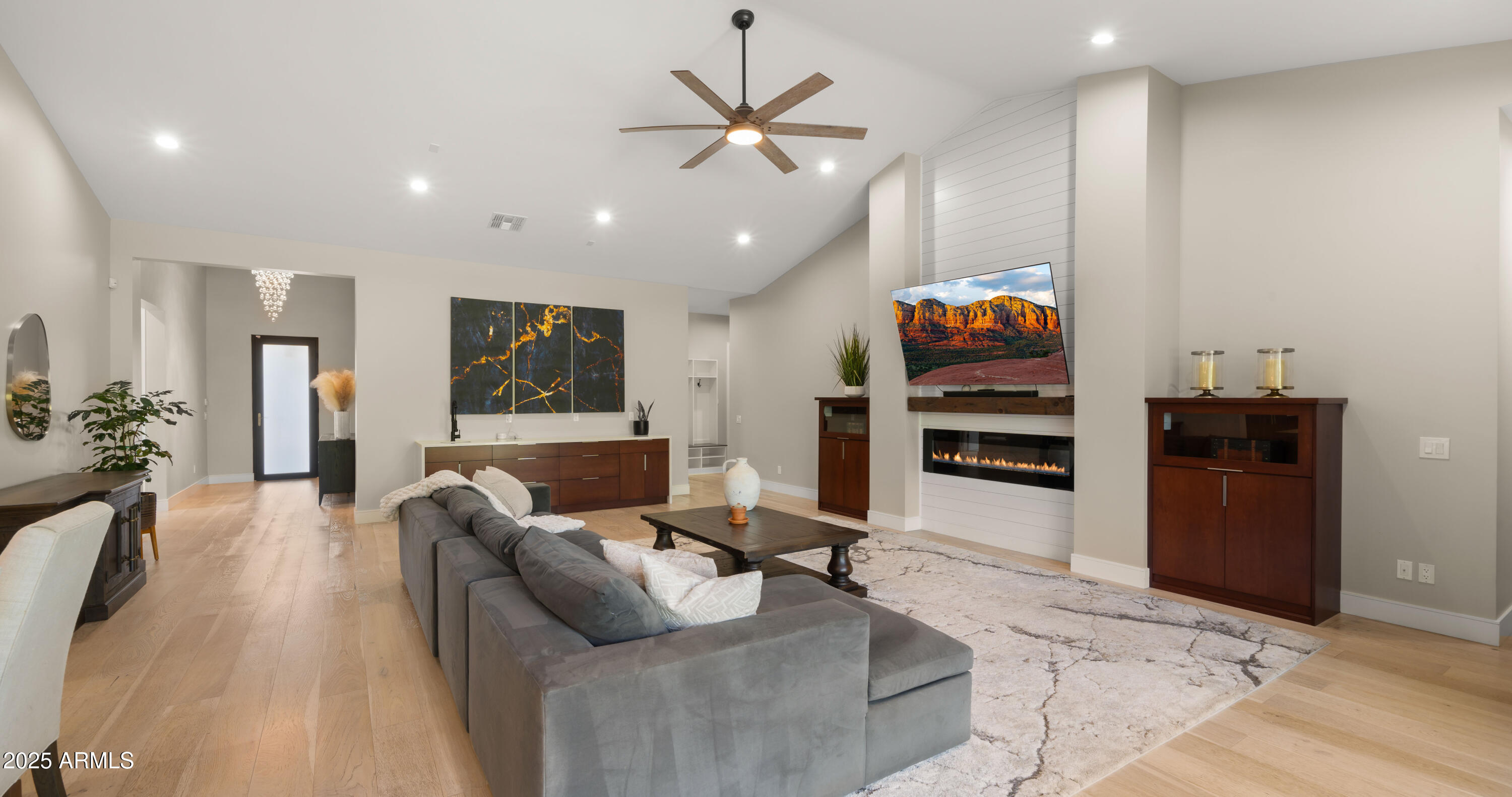 3331 N 24TH Place
