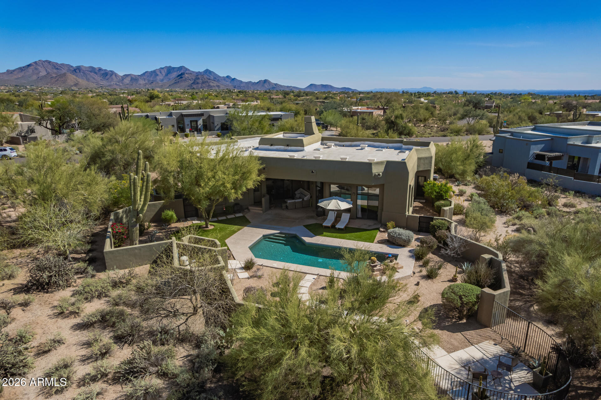 8118 E SADDLE HORN Road