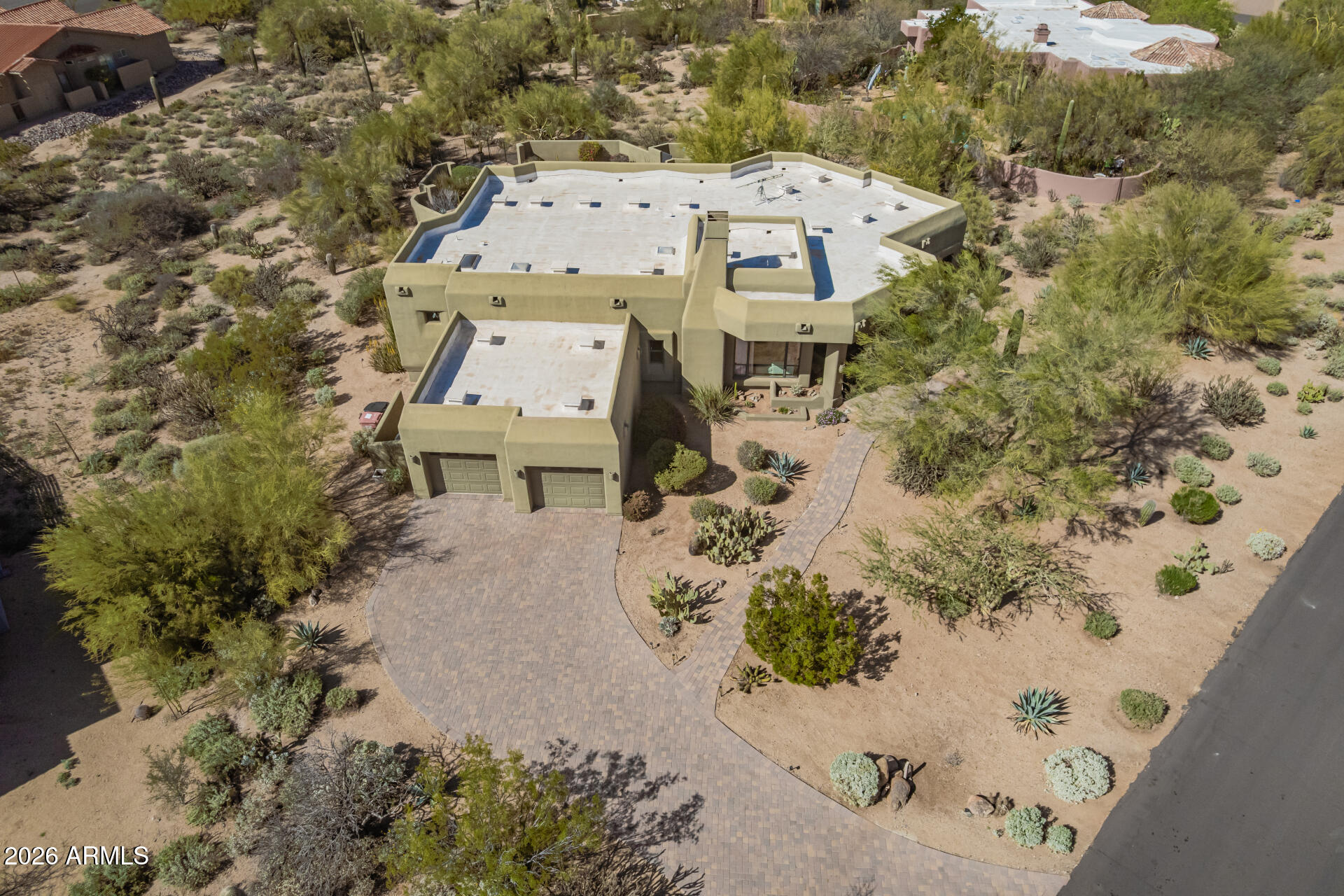 8118 E SADDLE HORN Road