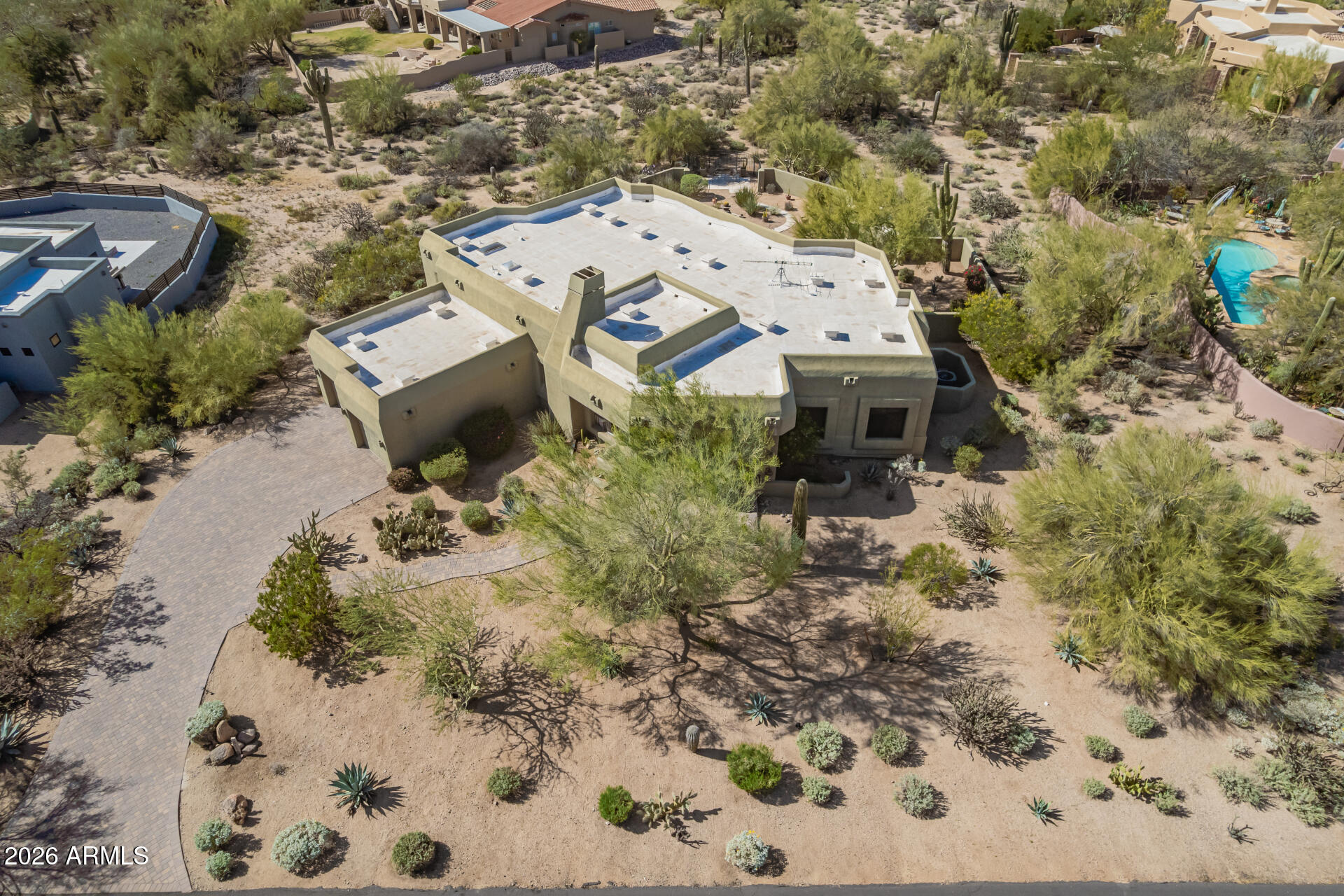 8118 E SADDLE HORN Road