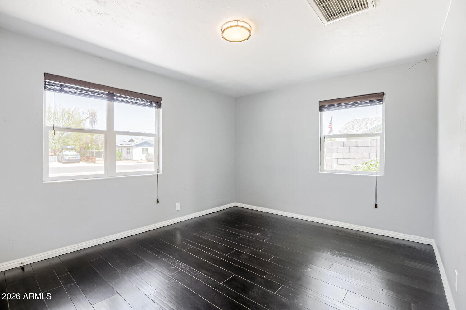 1809 W HEATHERBRAE Drive
