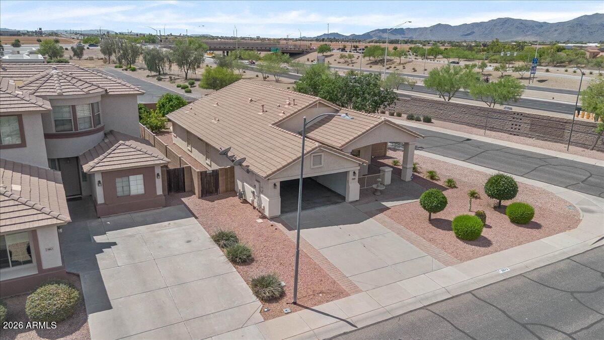 16679 W SAGUARO Lane