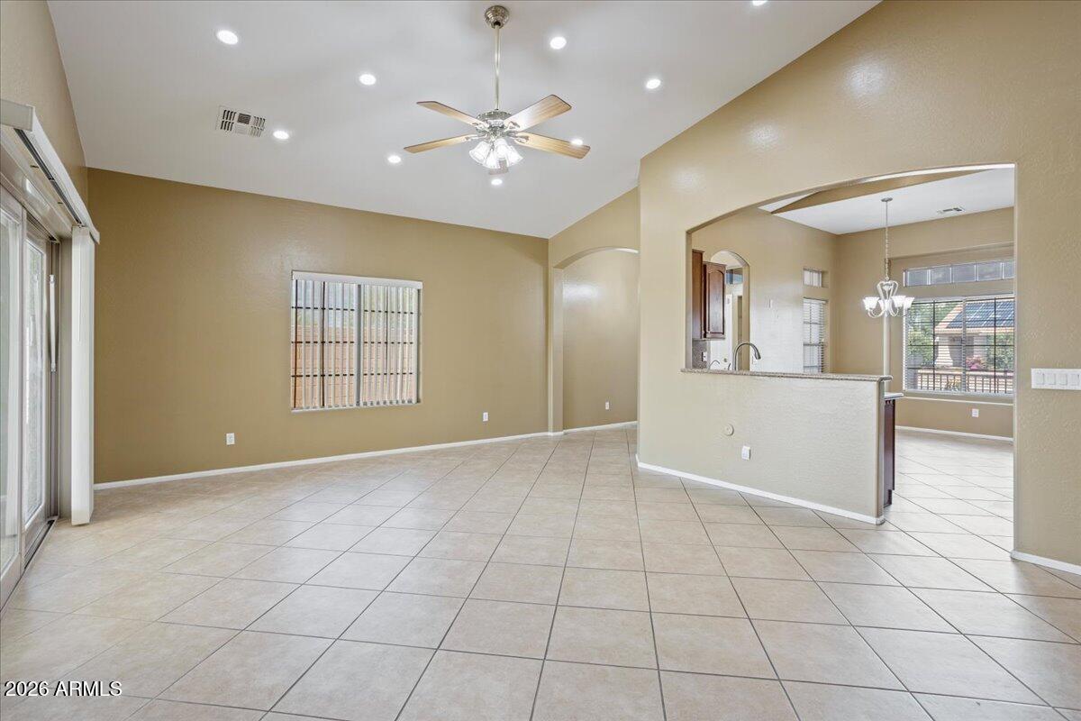 16679 W SAGUARO Lane