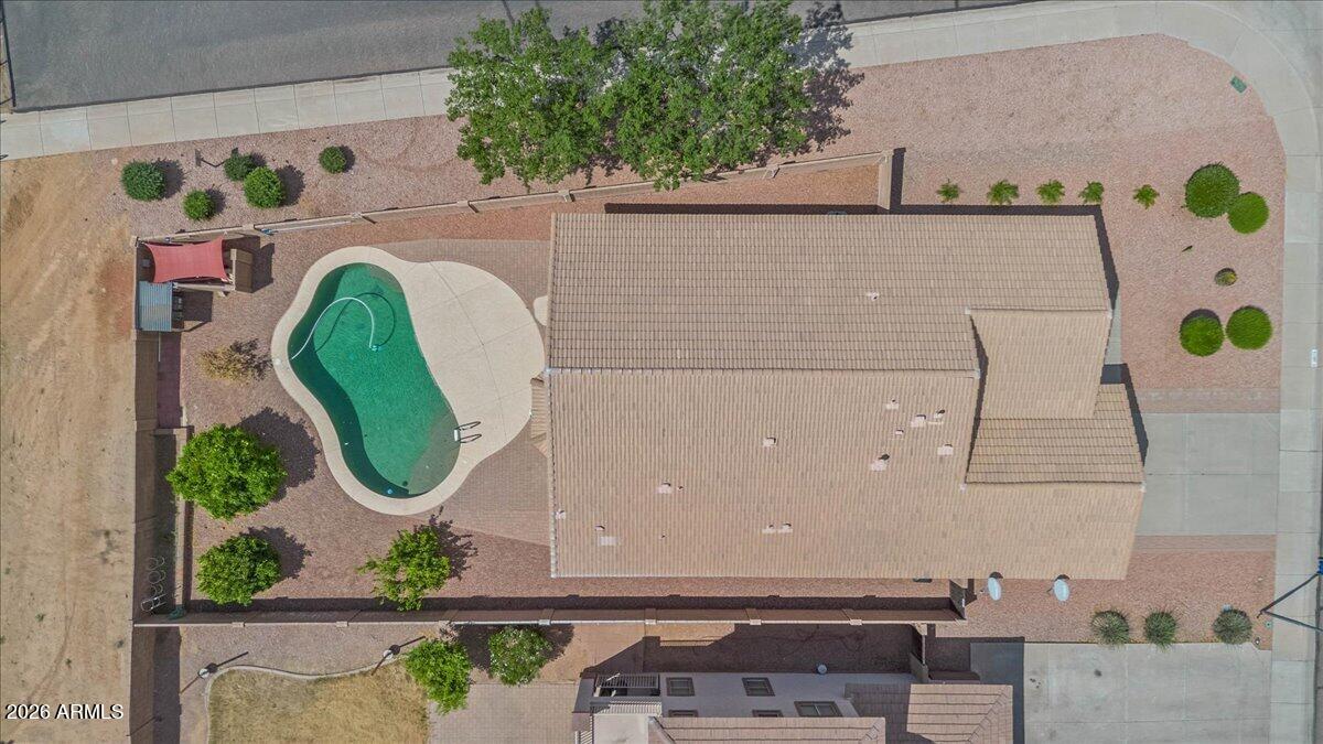 16679 W SAGUARO Lane