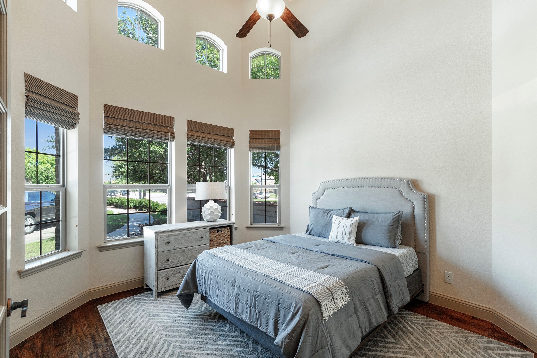 4311 Verde Lane