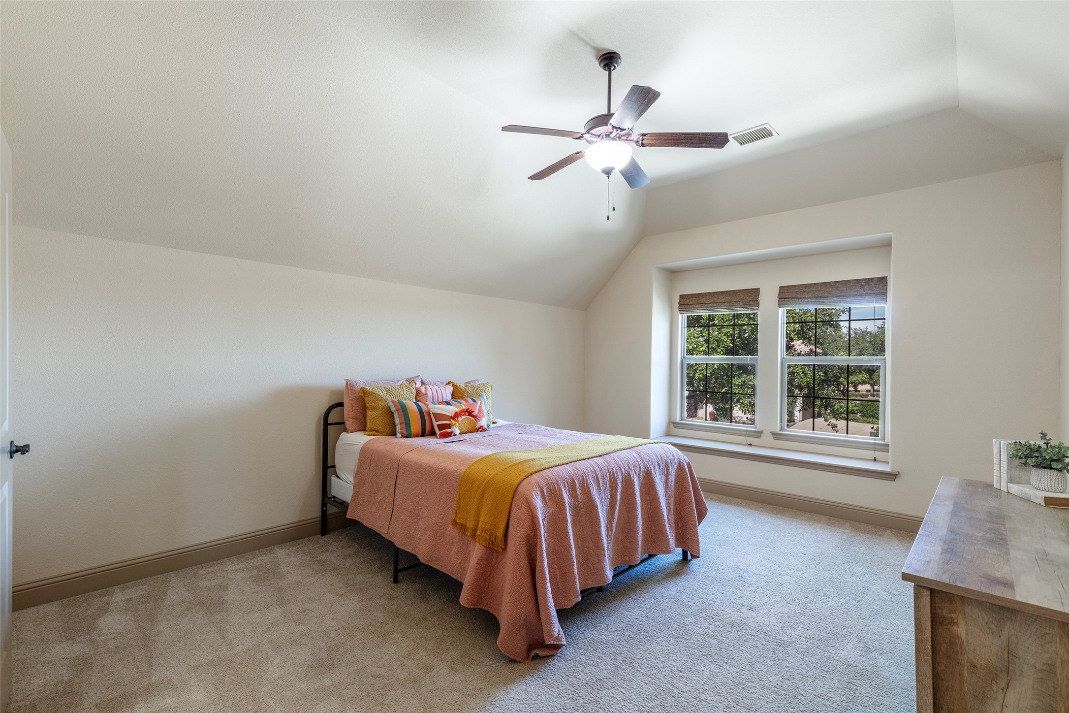 4311 Verde Lane