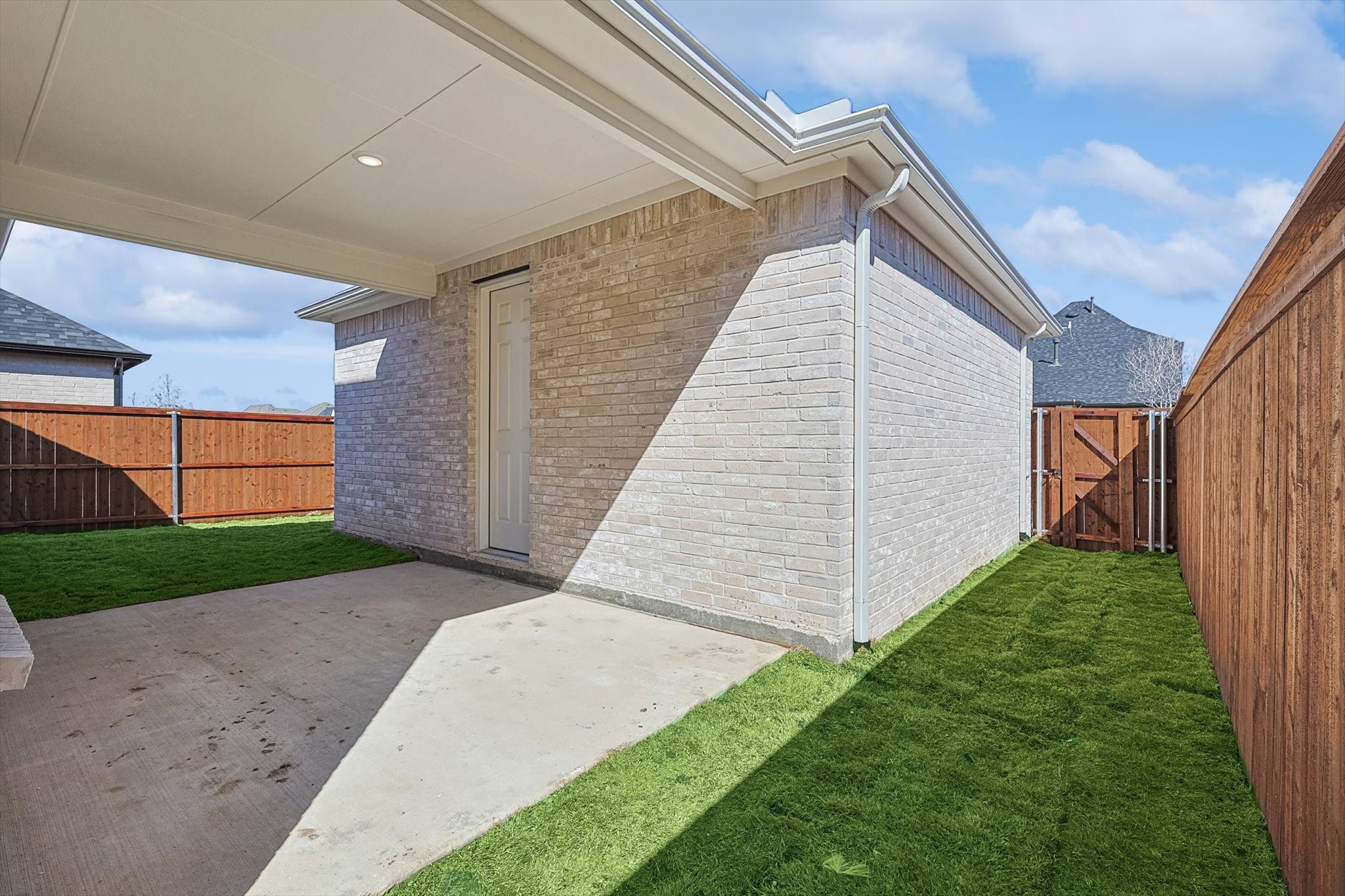 2704 Epping Way