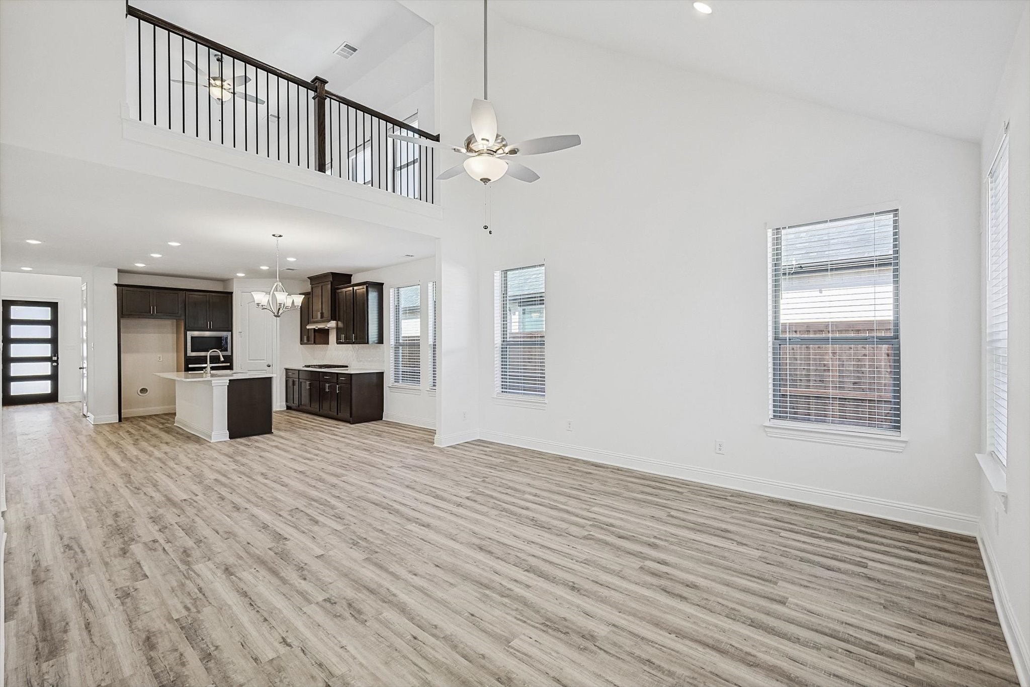 2704 Epping Way