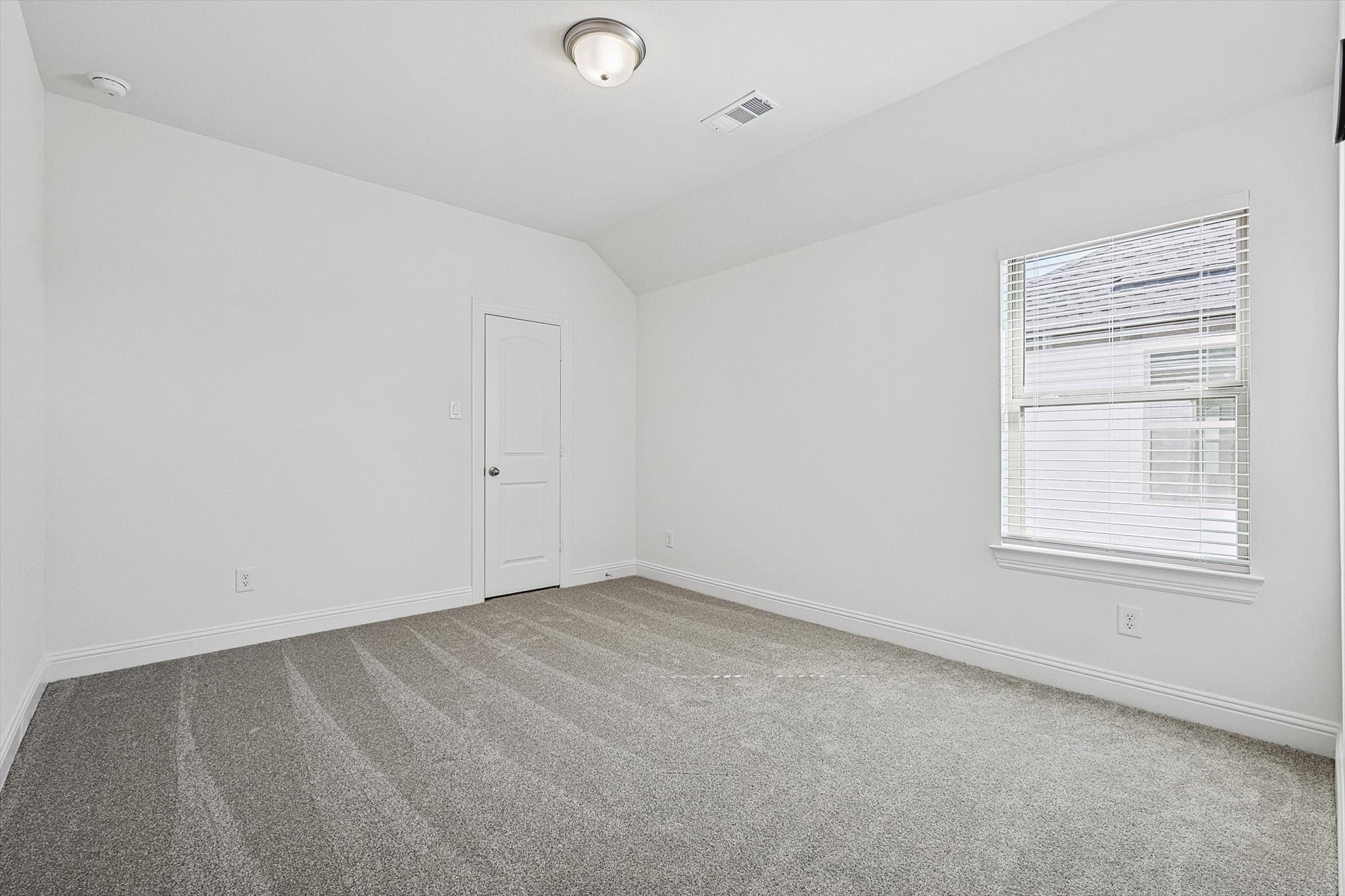 2704 Epping Way