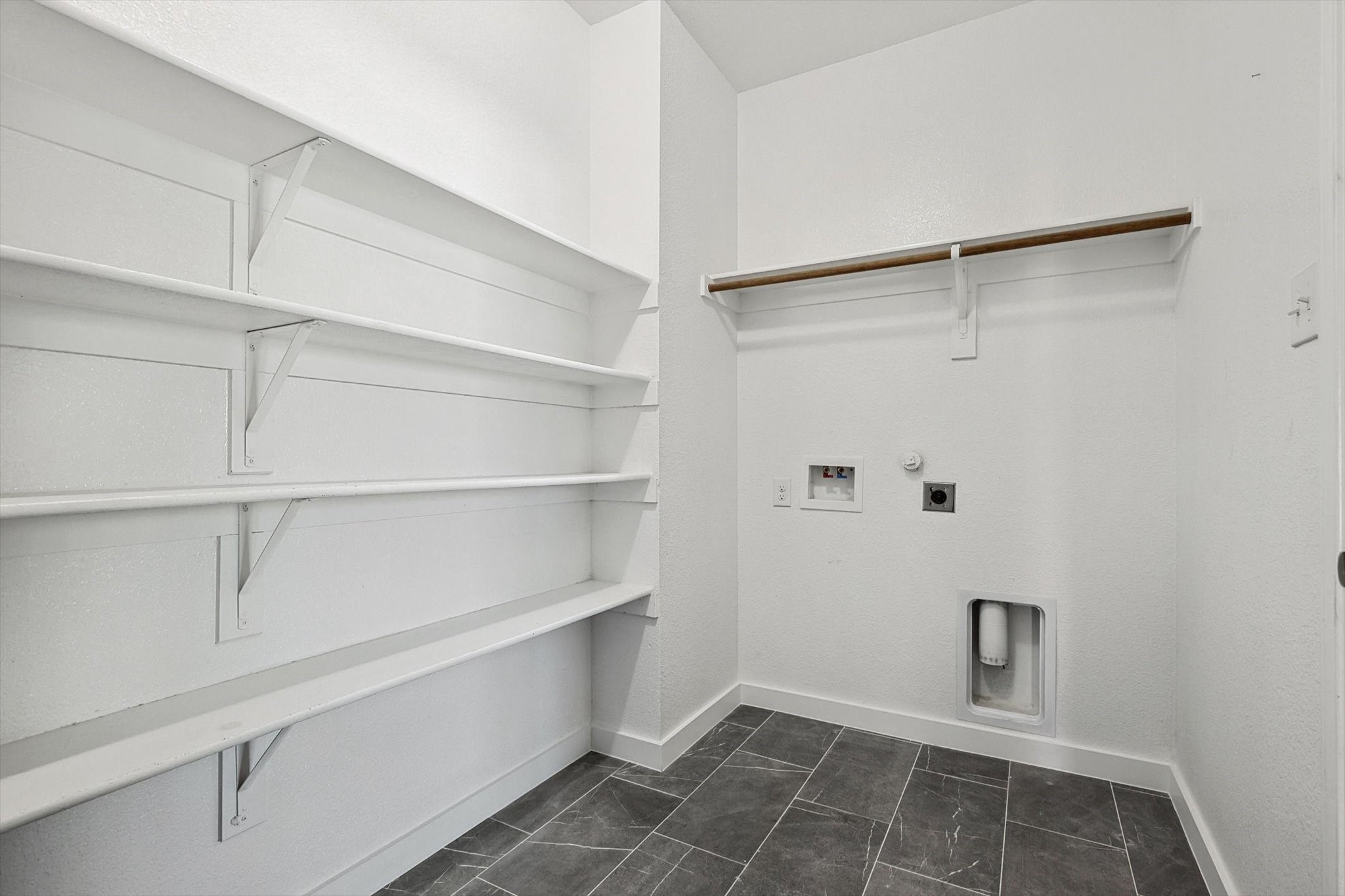 9205 Benevolent Court