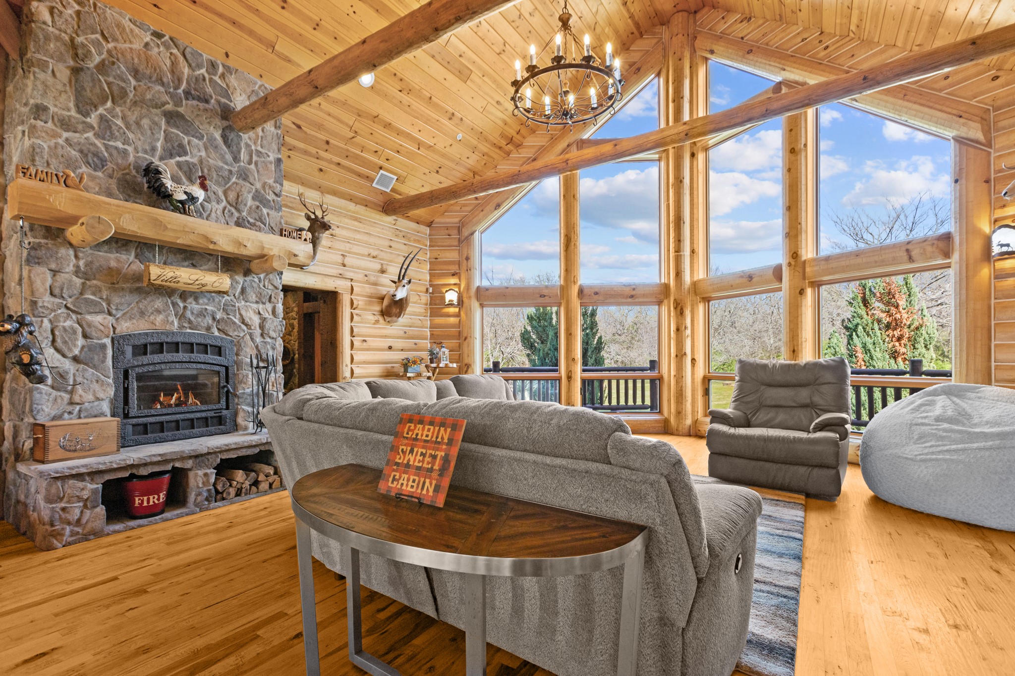 751 Oak View Drive