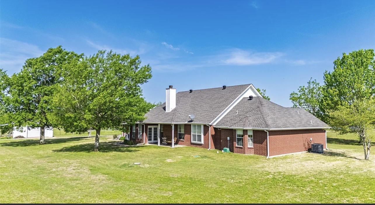 4223 County Road 2727