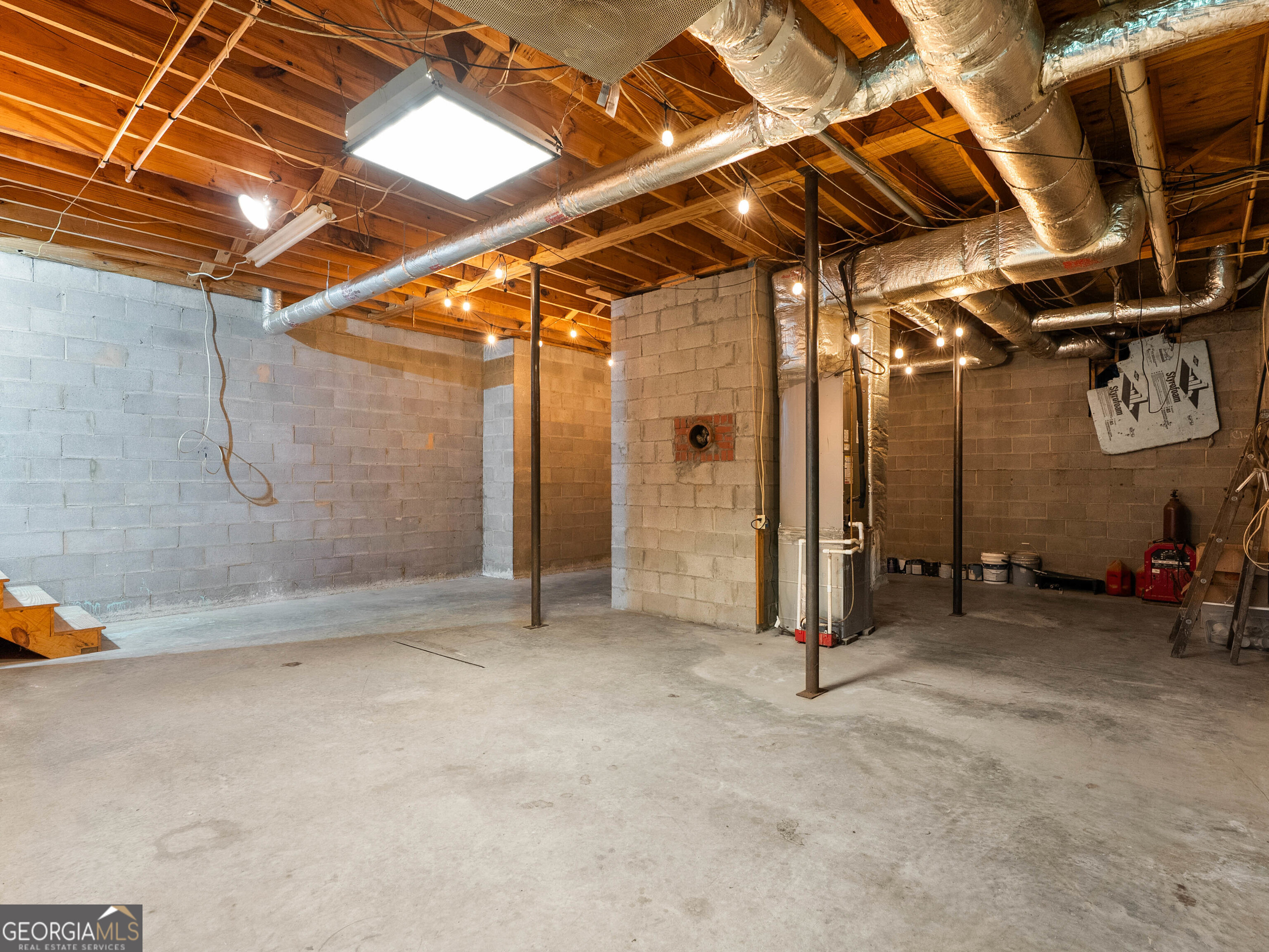 380 Stephens Road