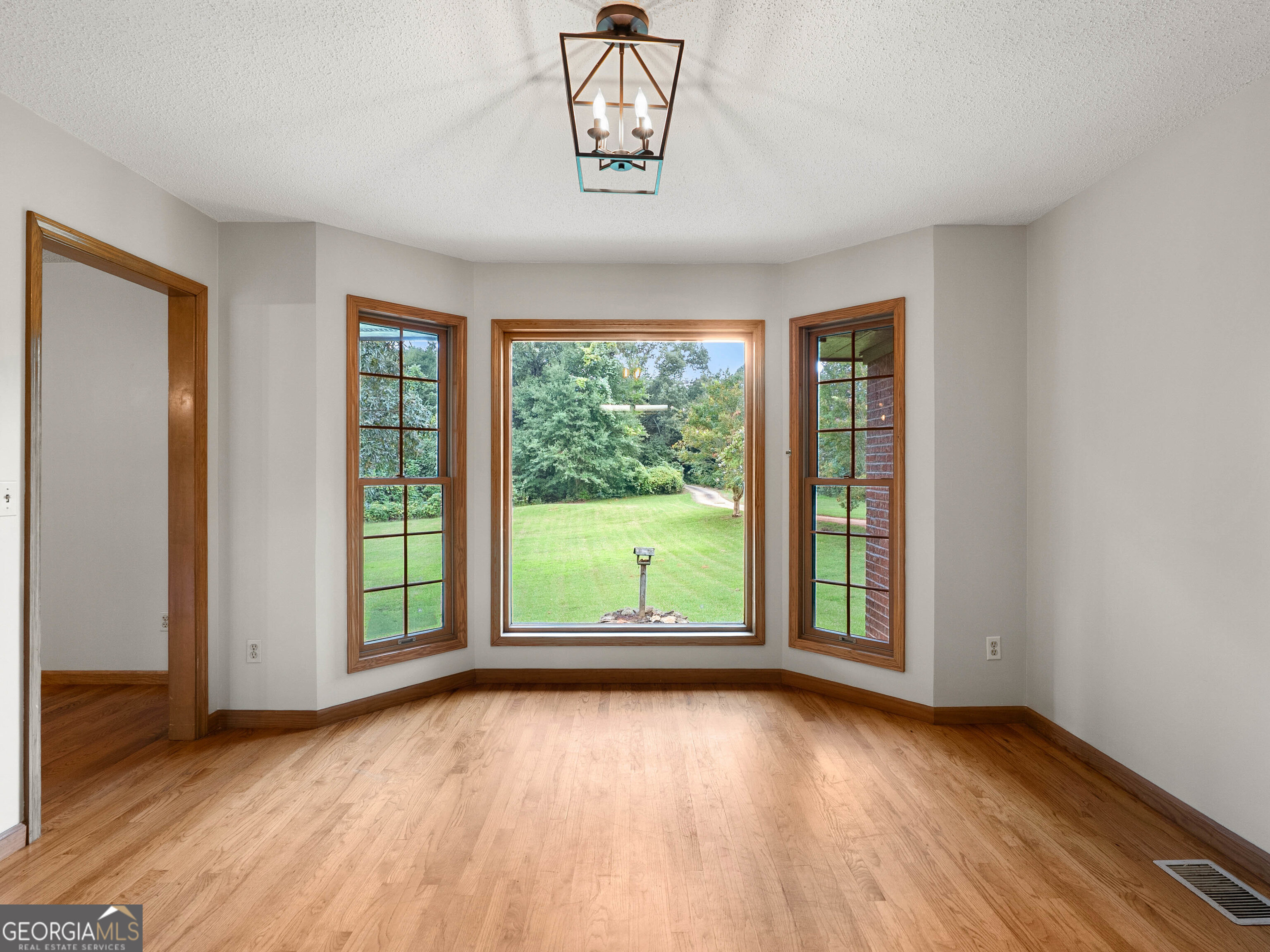 380 Stephens Road
