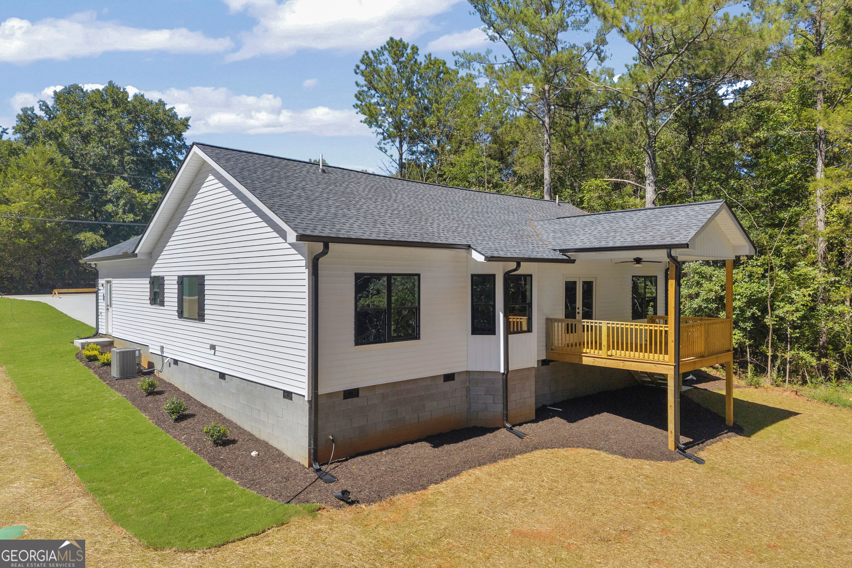 64 Harbor Heights Circle