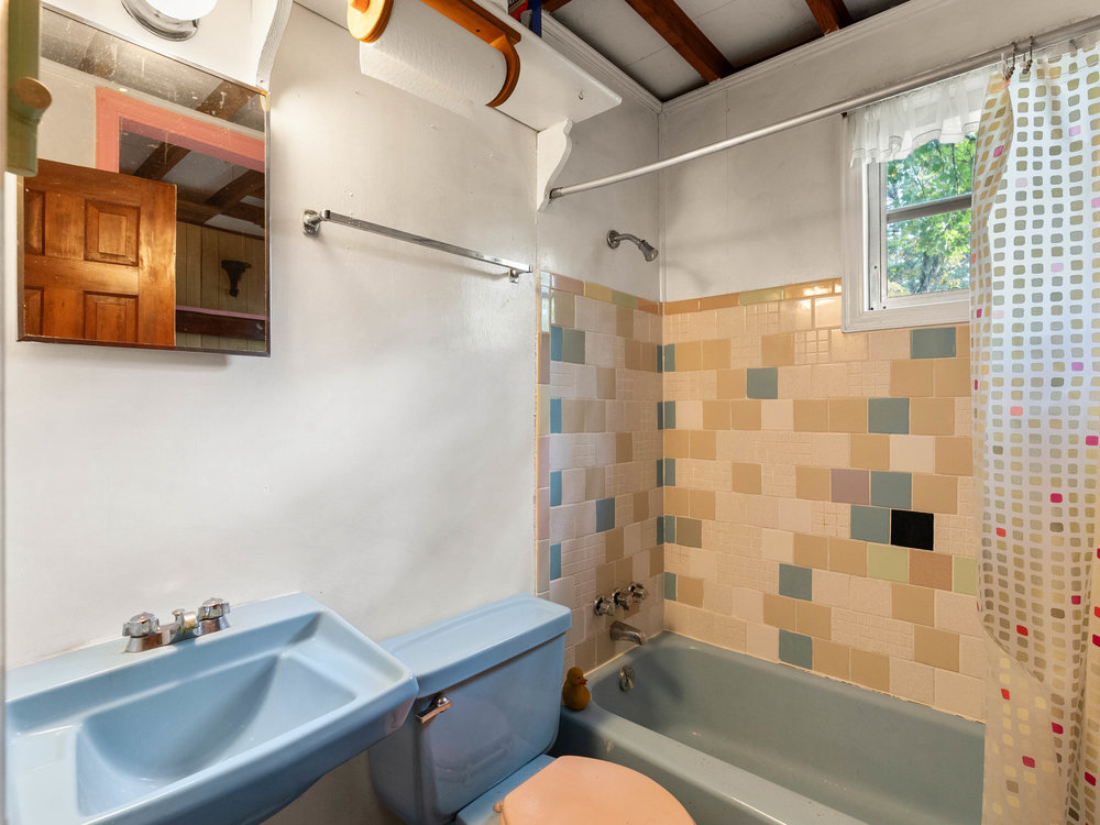 518 Fishers Cove Road