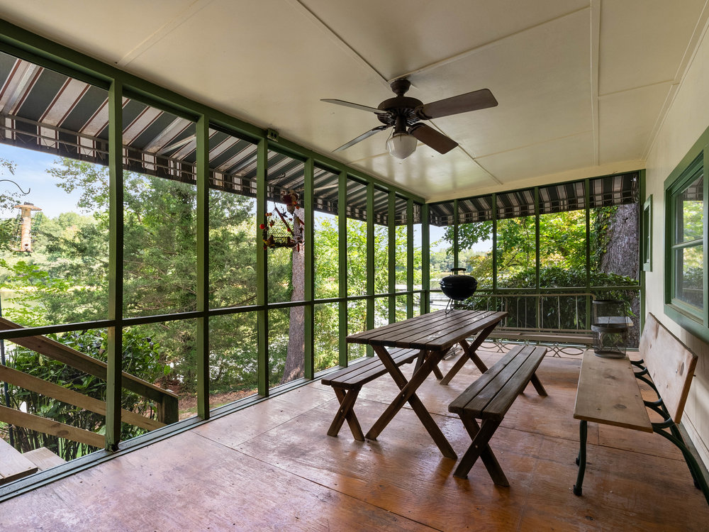 518 Fishers Cove Road