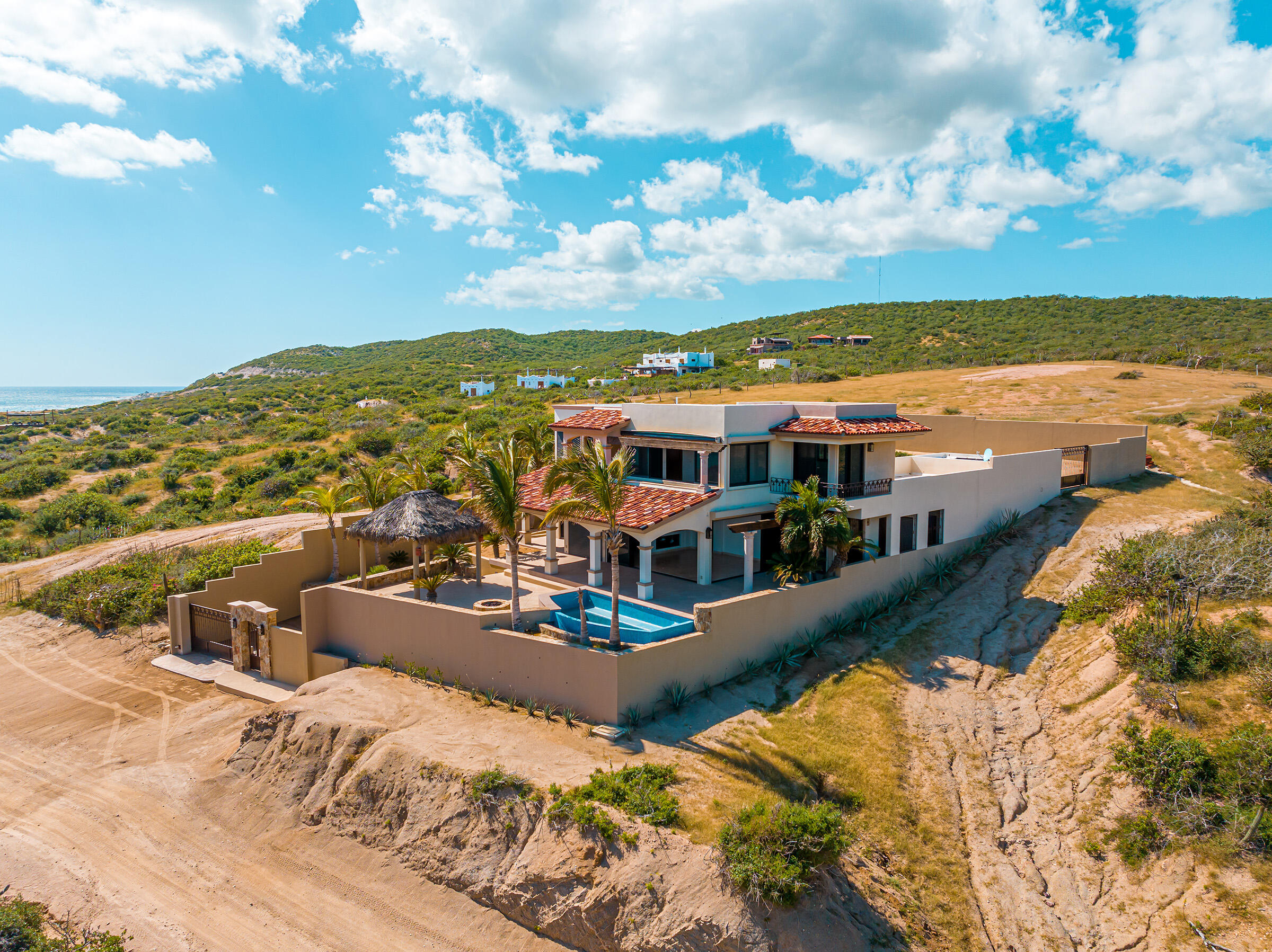 Nine Palms Surf Villa
