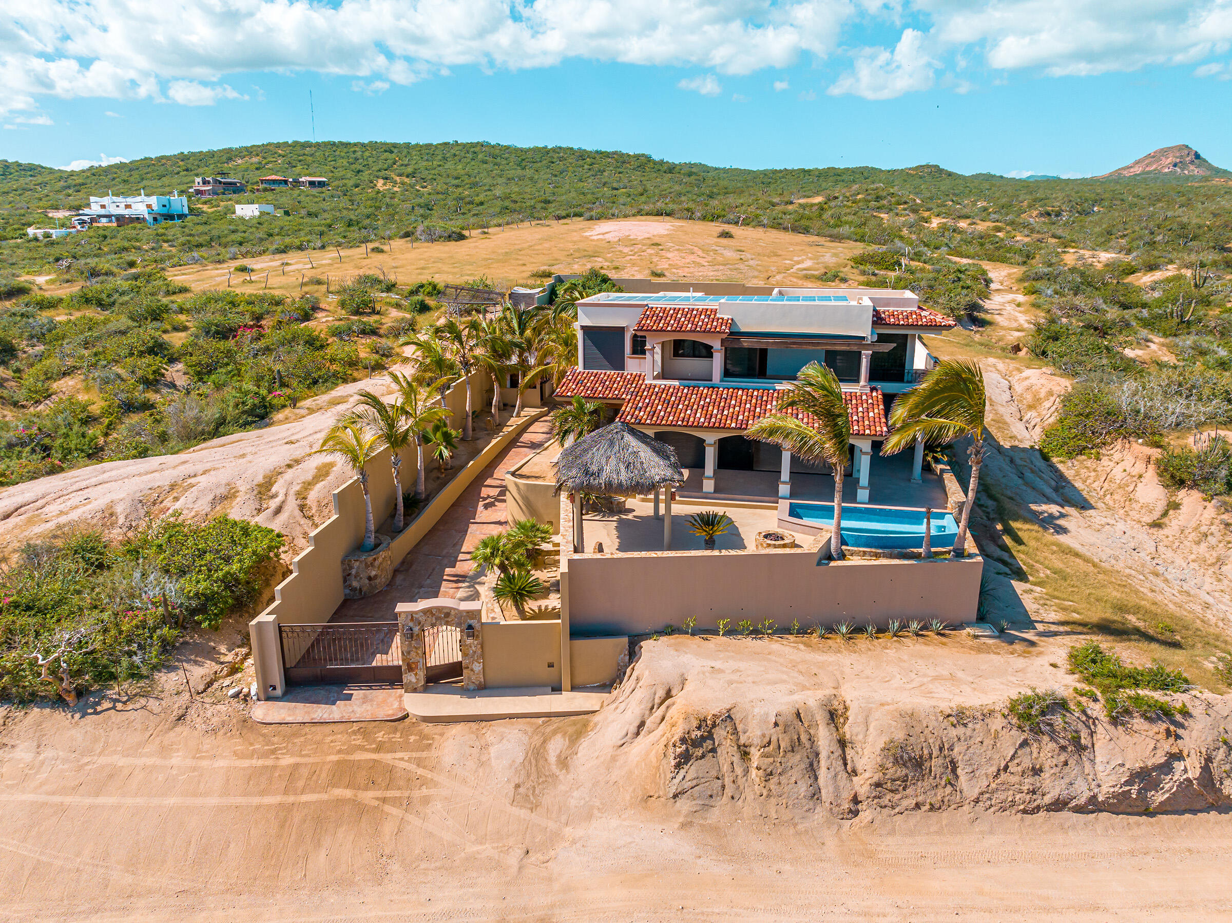 Nine Palms Surf Villa