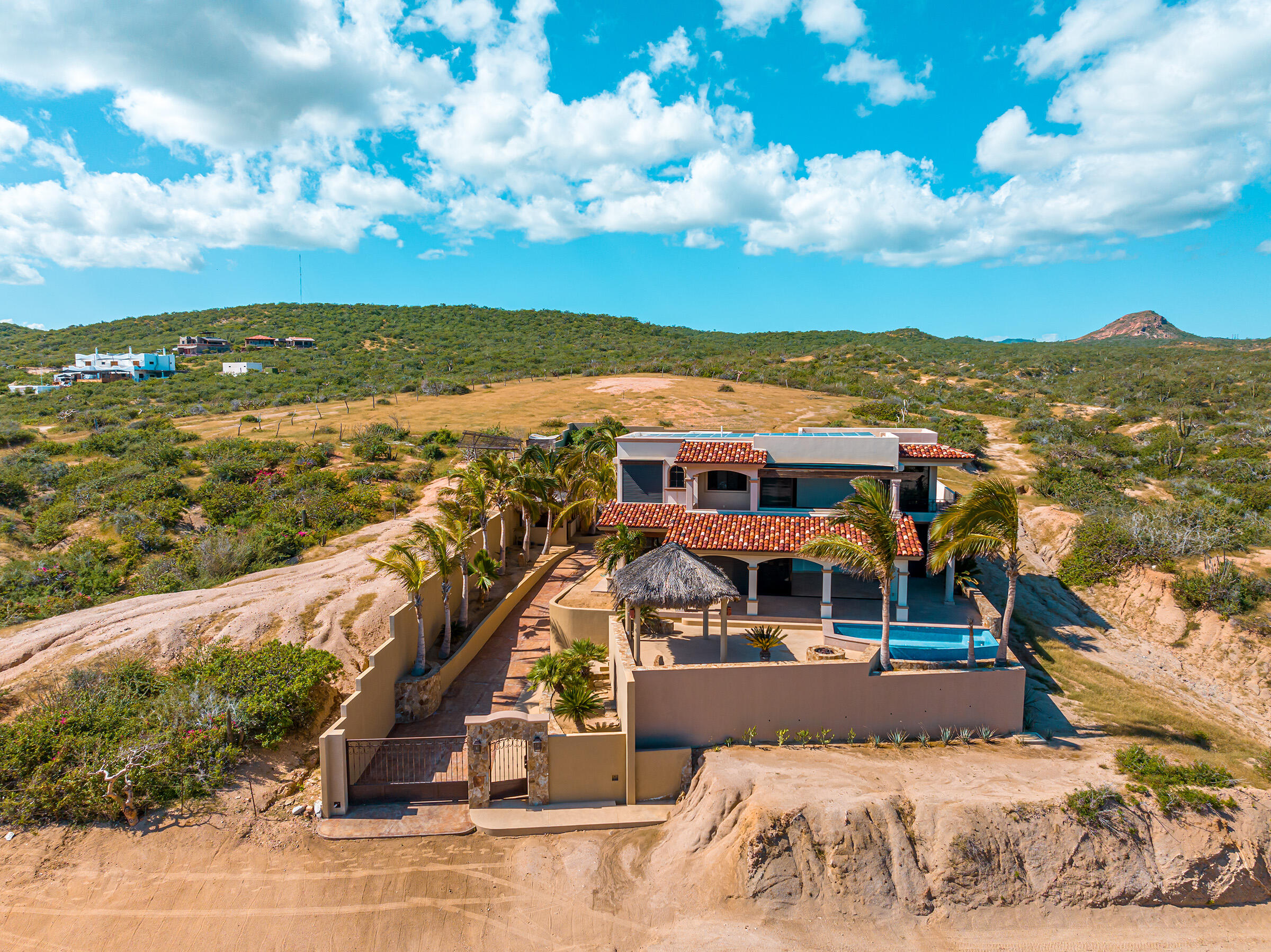 Nine Palms Surf Villa