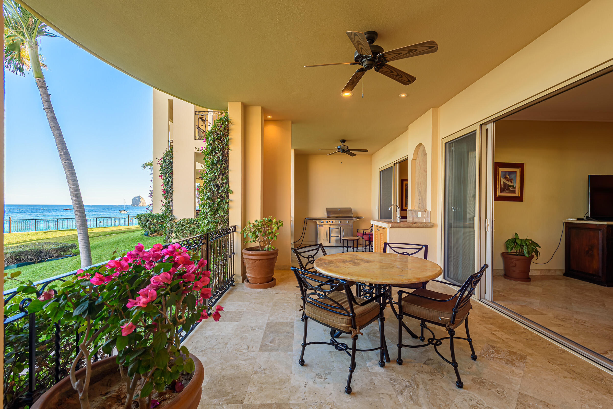 Villa La Estancia 3102-1