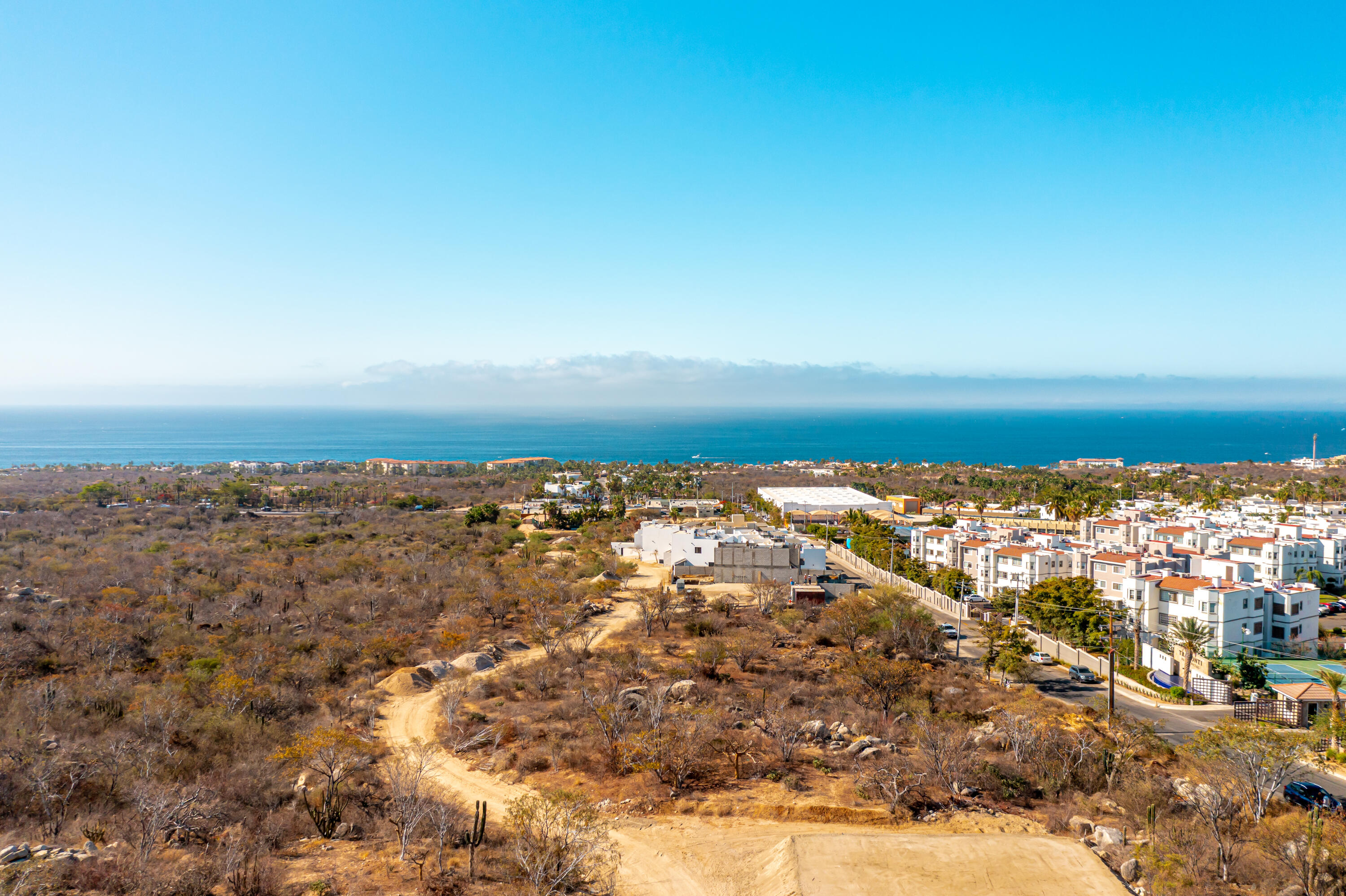 OR Cabo Boutique Residence B-202