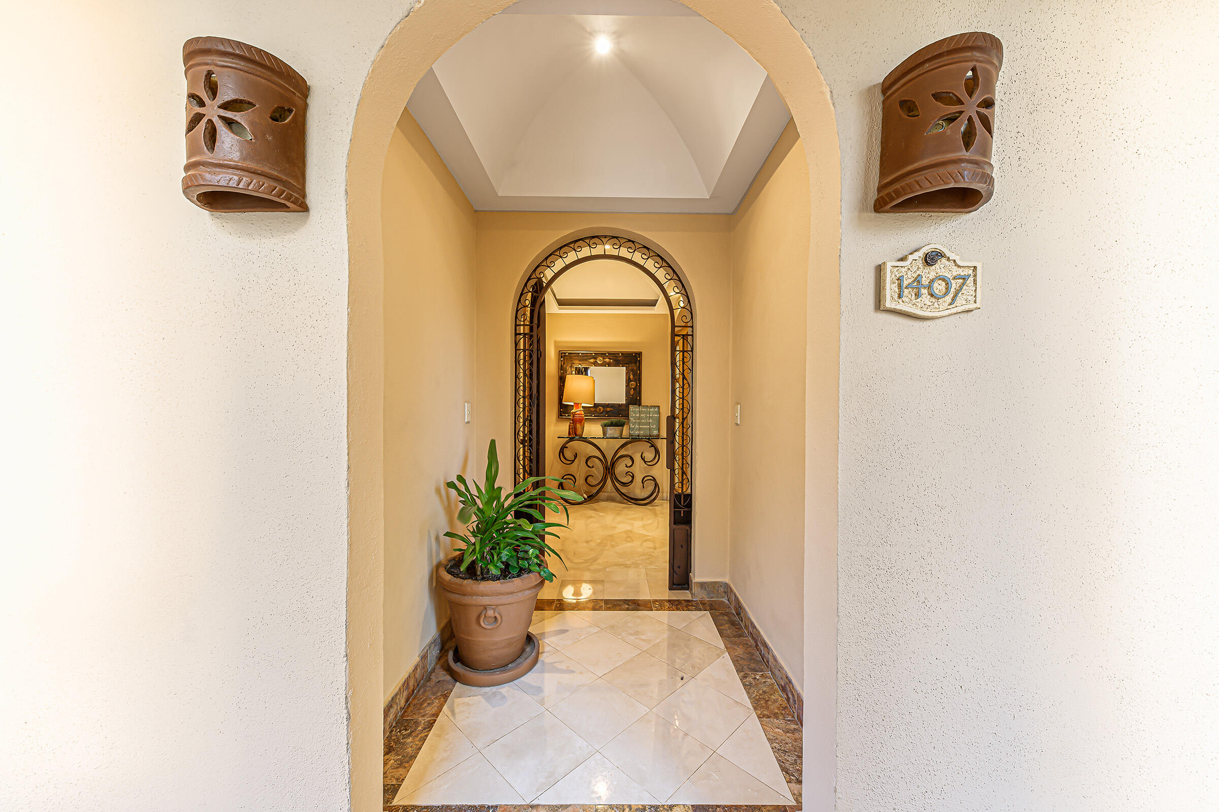 Villa La Estancia 1407-2