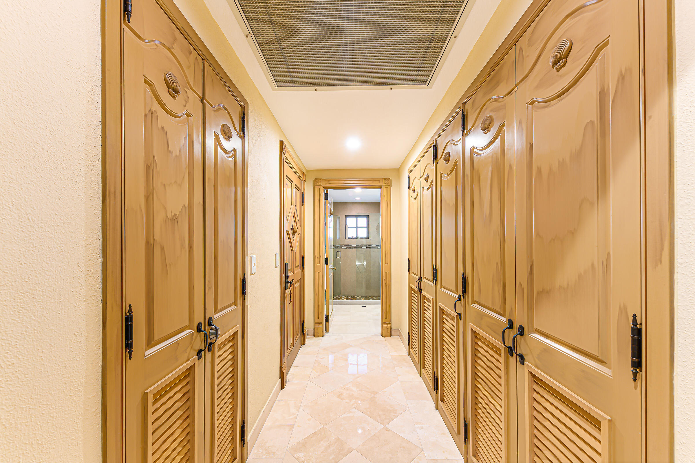 Villa La Estancia 1407-2